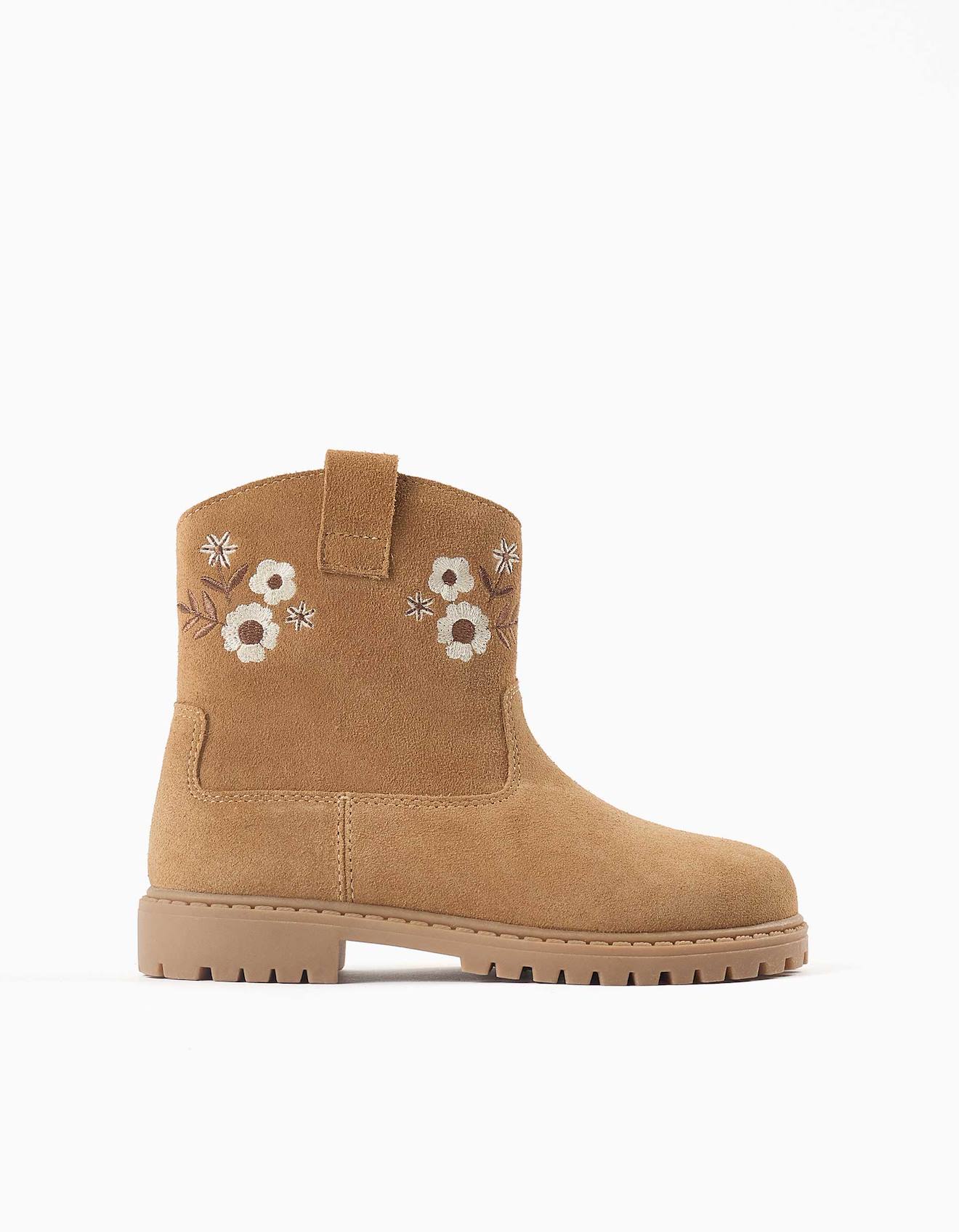 Bottines En Suéde Avec Fleurs Brodées Marron Bottines En Suéde Avec Fleurs Brodées Marron