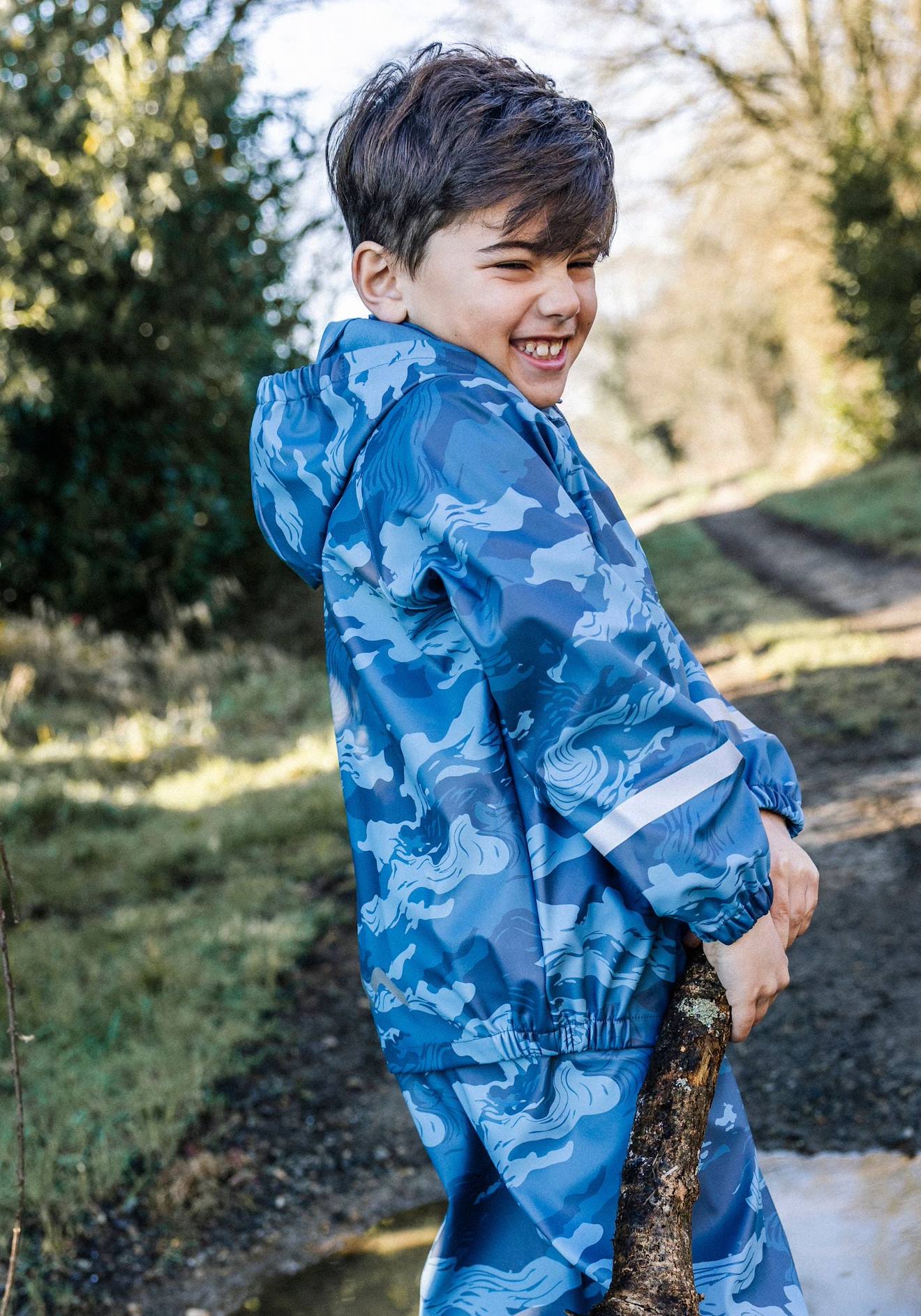Ciré Imperméable Garçon Fond Bleu Imprime