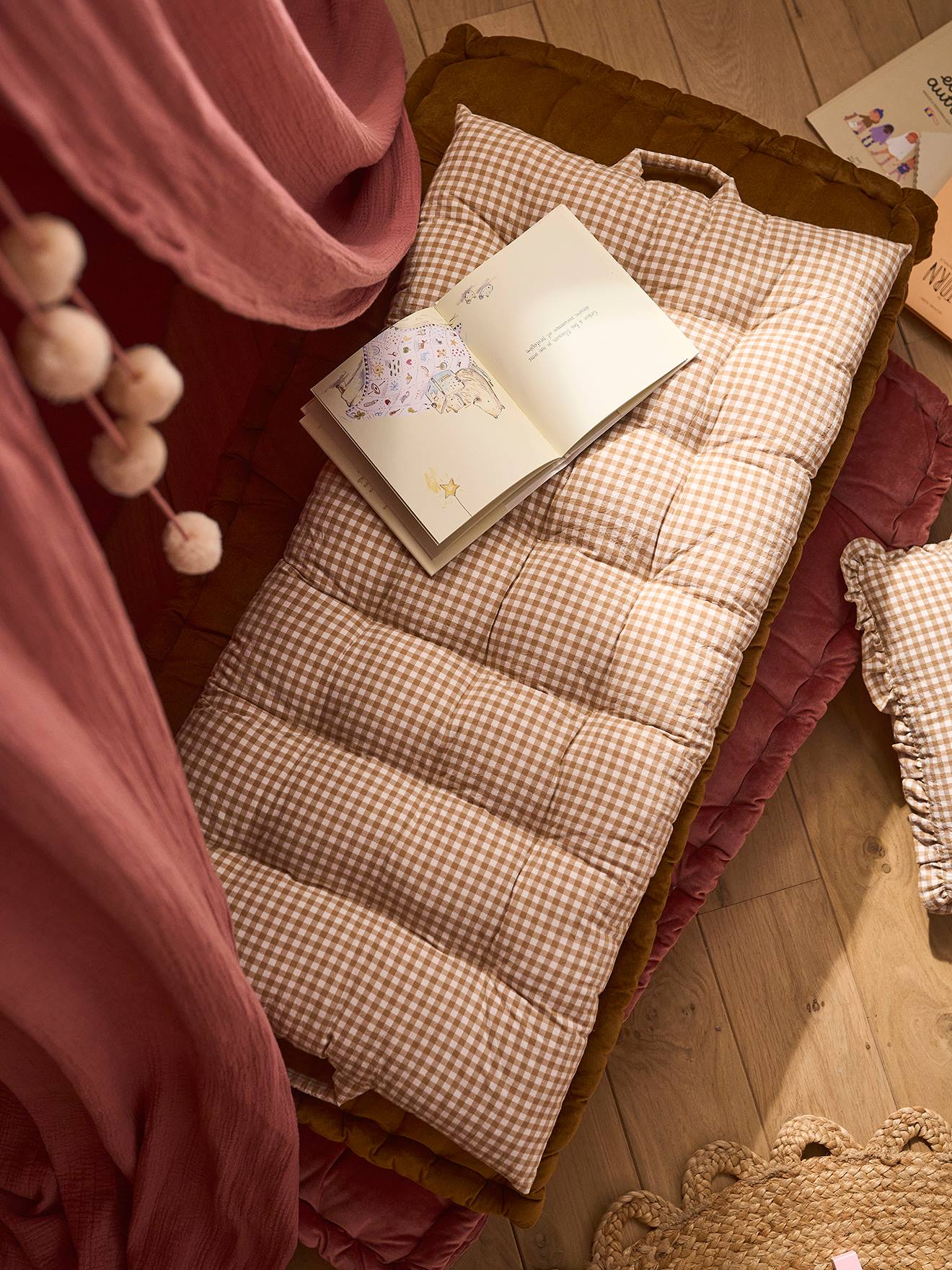 Matelas de sol en coton vichy moka Matelas de sol en coton vichy moka
