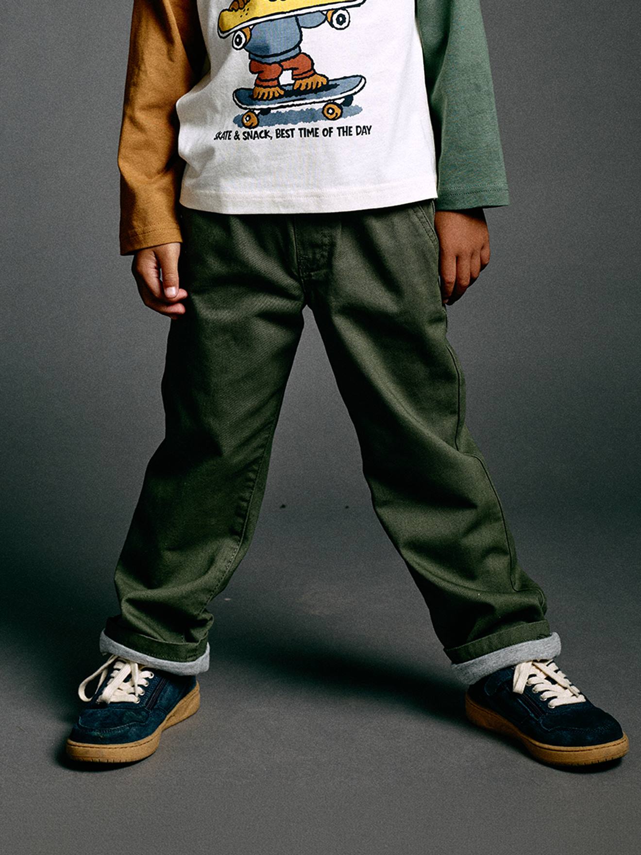 Pantalon large garçon kaki Pantalon large garçon kaki