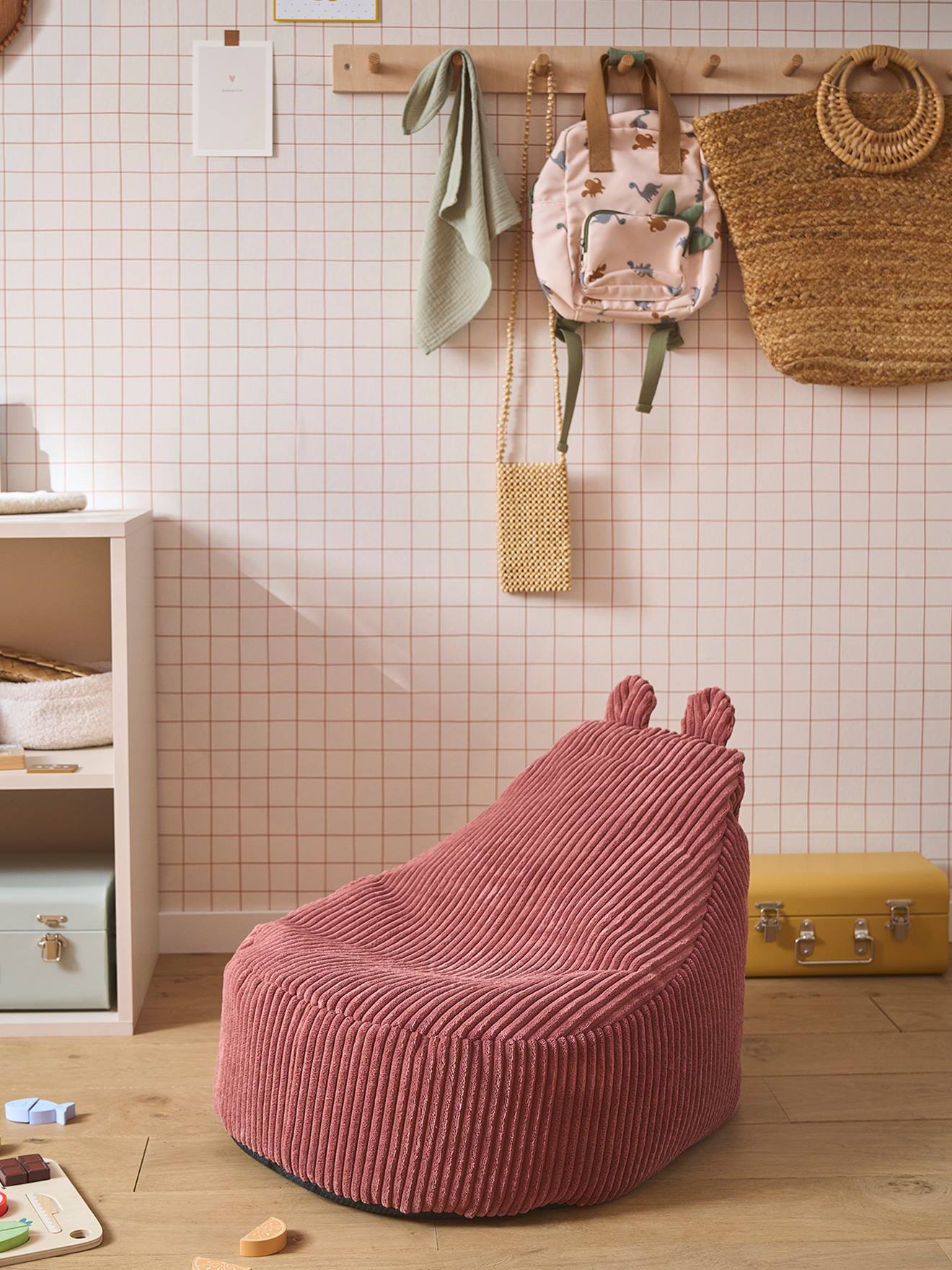 Pouf enfant en velours côtelé Ourson rose