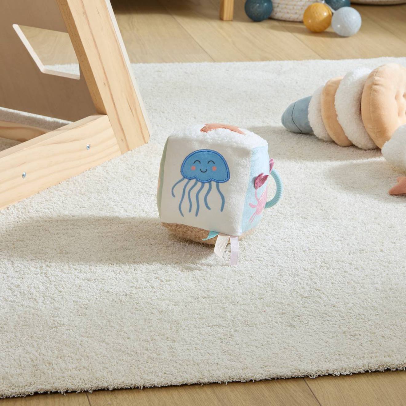 Cube Tissu D'activités Noa Thème Mer 13,5x13,5cm Beige