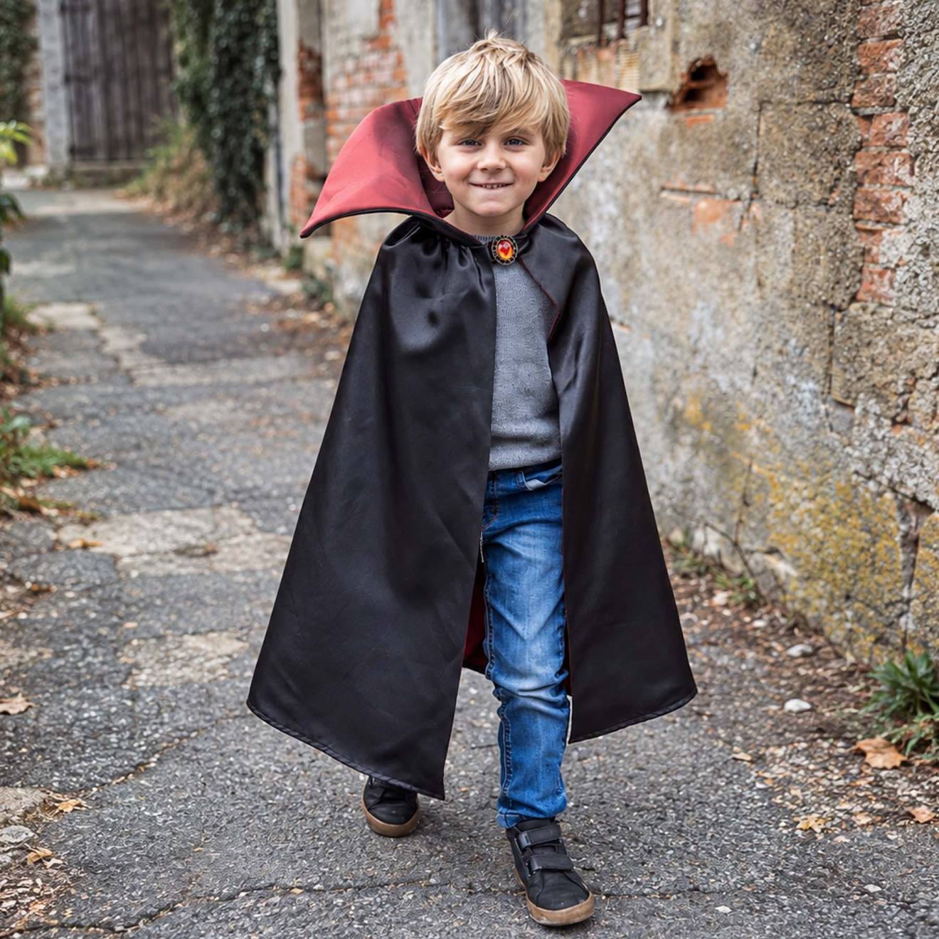 Déguisement Enfant Cape De Vampire Royal Noir