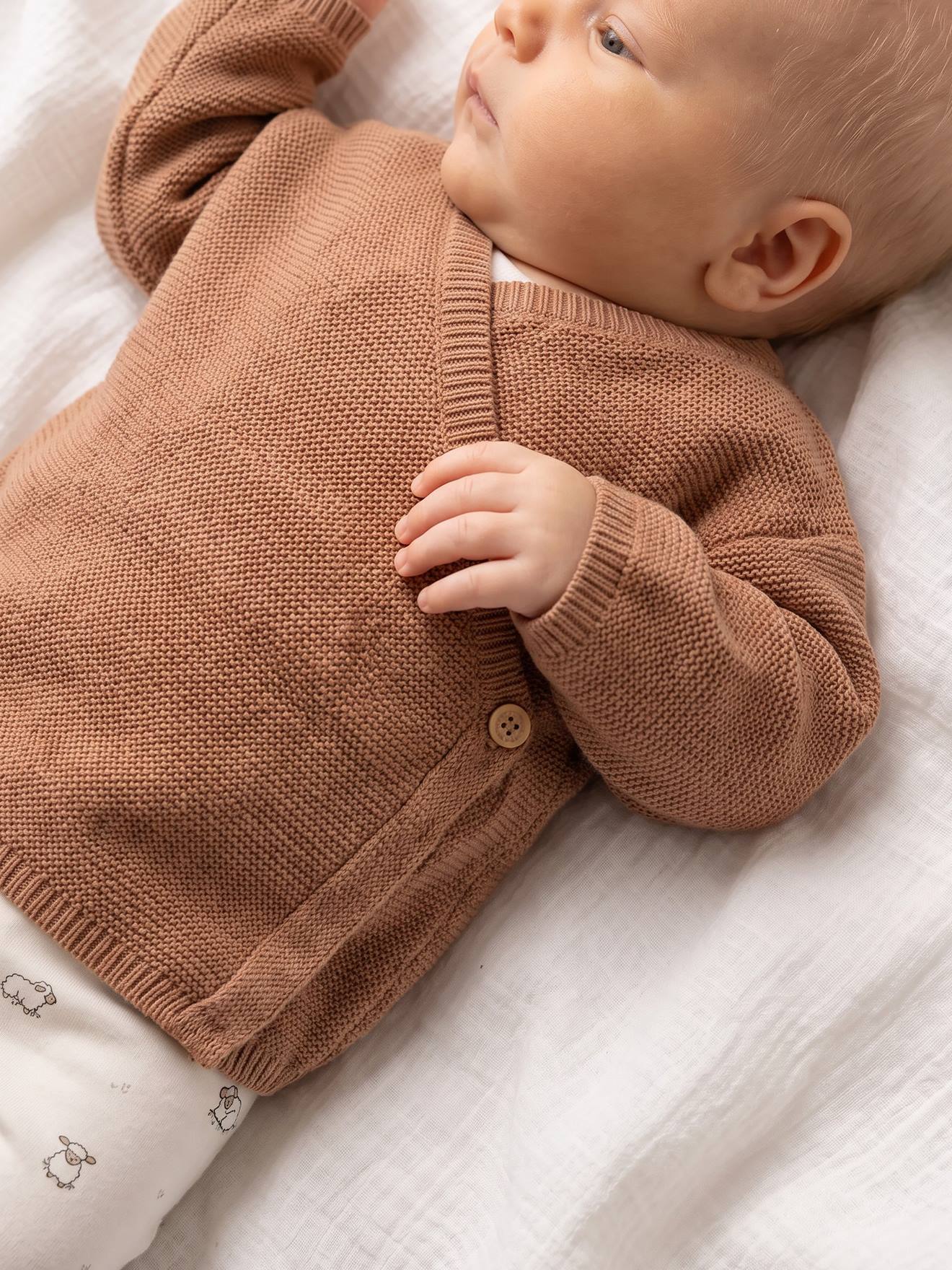 Brassière bébé naissance tricot point mousse coton et laine cappuccino (Vertbaudet) - Image 1