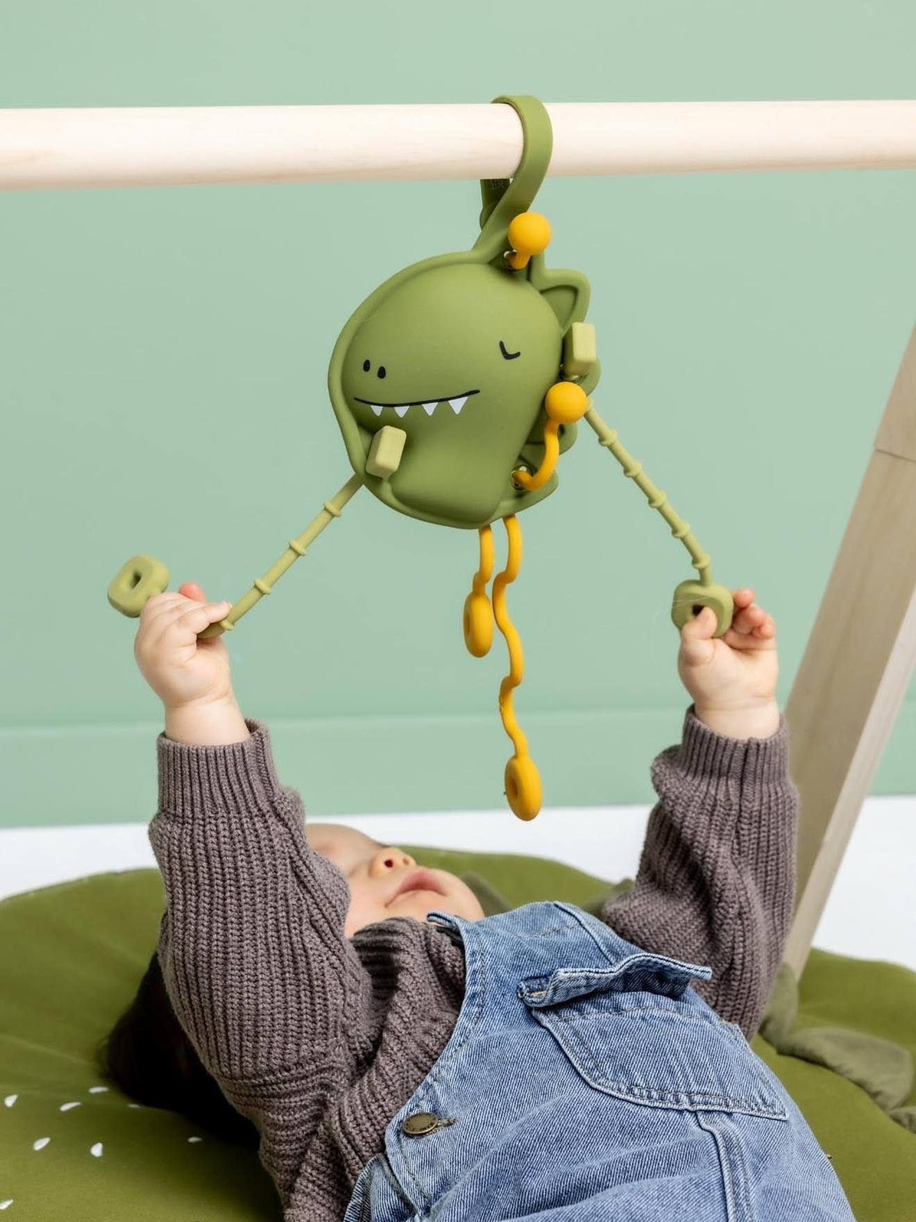 Jouet sensoriel à tirer vert
