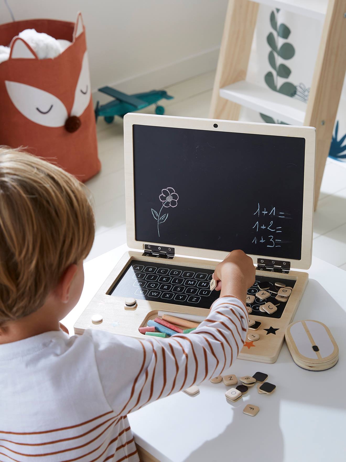 Ordinateur portable en bois FSC® noir