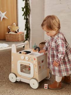 Idées cadeaux bébés et enfants-Ma première cuisine chariot de marche en bois FSC®