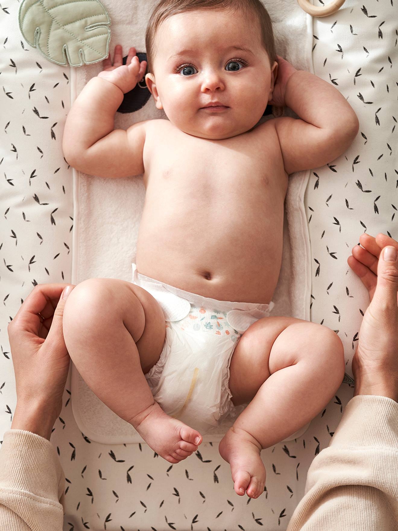 Huggies - Couche-culotte anti-fuite - Bébé (fille) 0 à 24 mois L (6) :  : Bébé et Puériculture