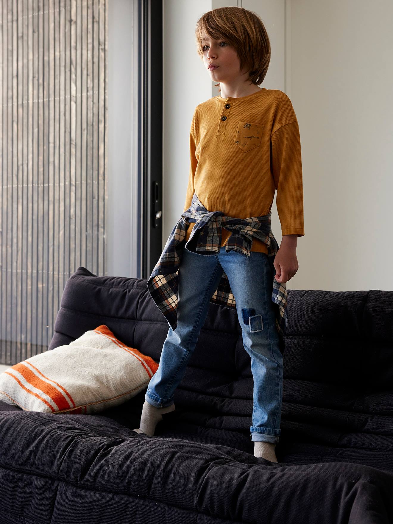 Jean droit légèrement loose effet usé garçon stone