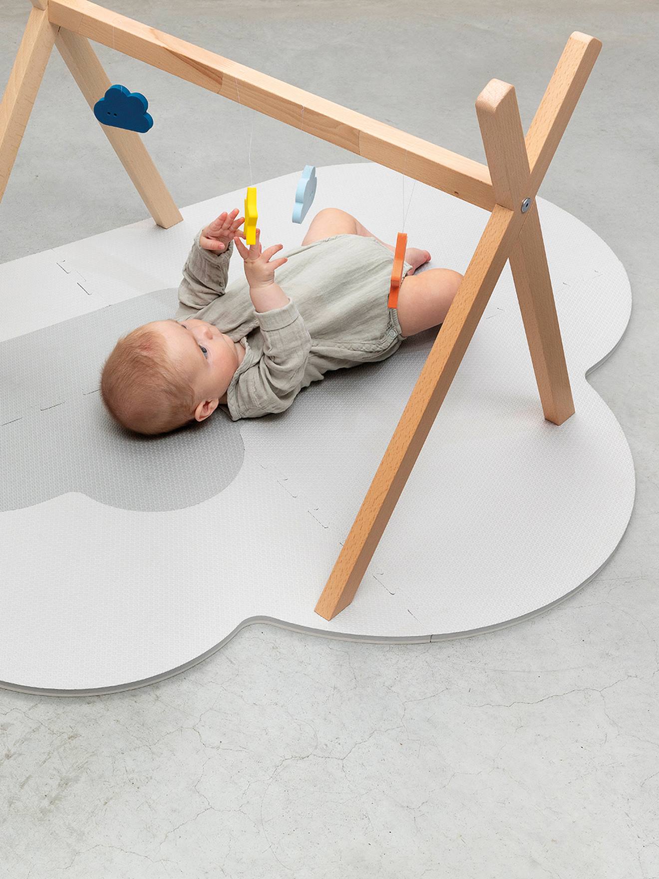 Tapis d'éveil Nuage Small - QUUT gris perle