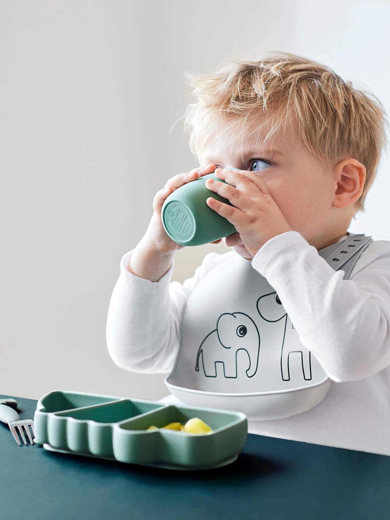 Assiette Bébé En Silicone Stick&Stay Done By Deer - Avec Ventouse, 3 Compartiments, 100% Qualité Alimentaire (Rose) - 7