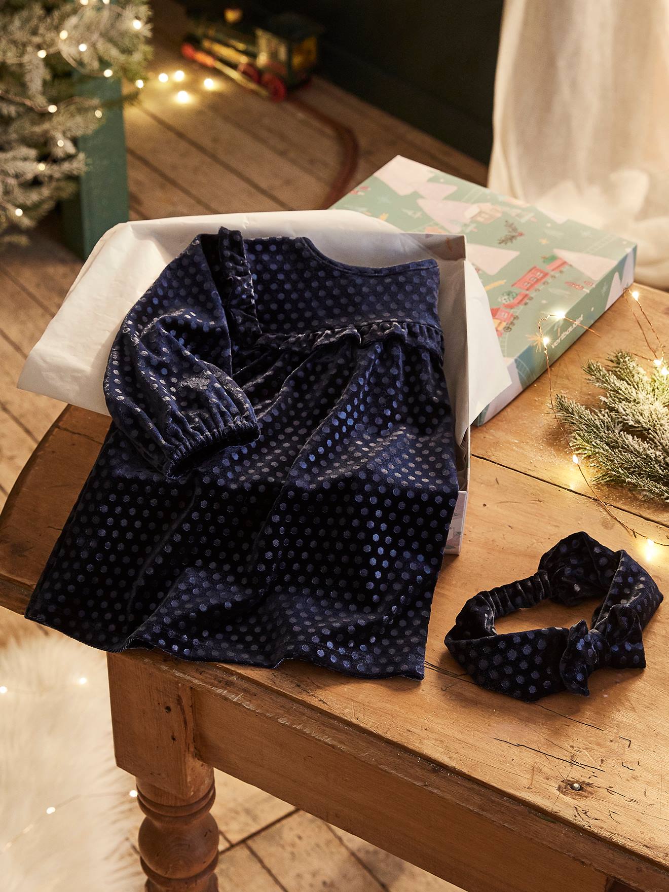 Coffret Cadeau De Noel Bebe Robe En Velours Et Son Bandeau Bleu Indigo Vertbaudet