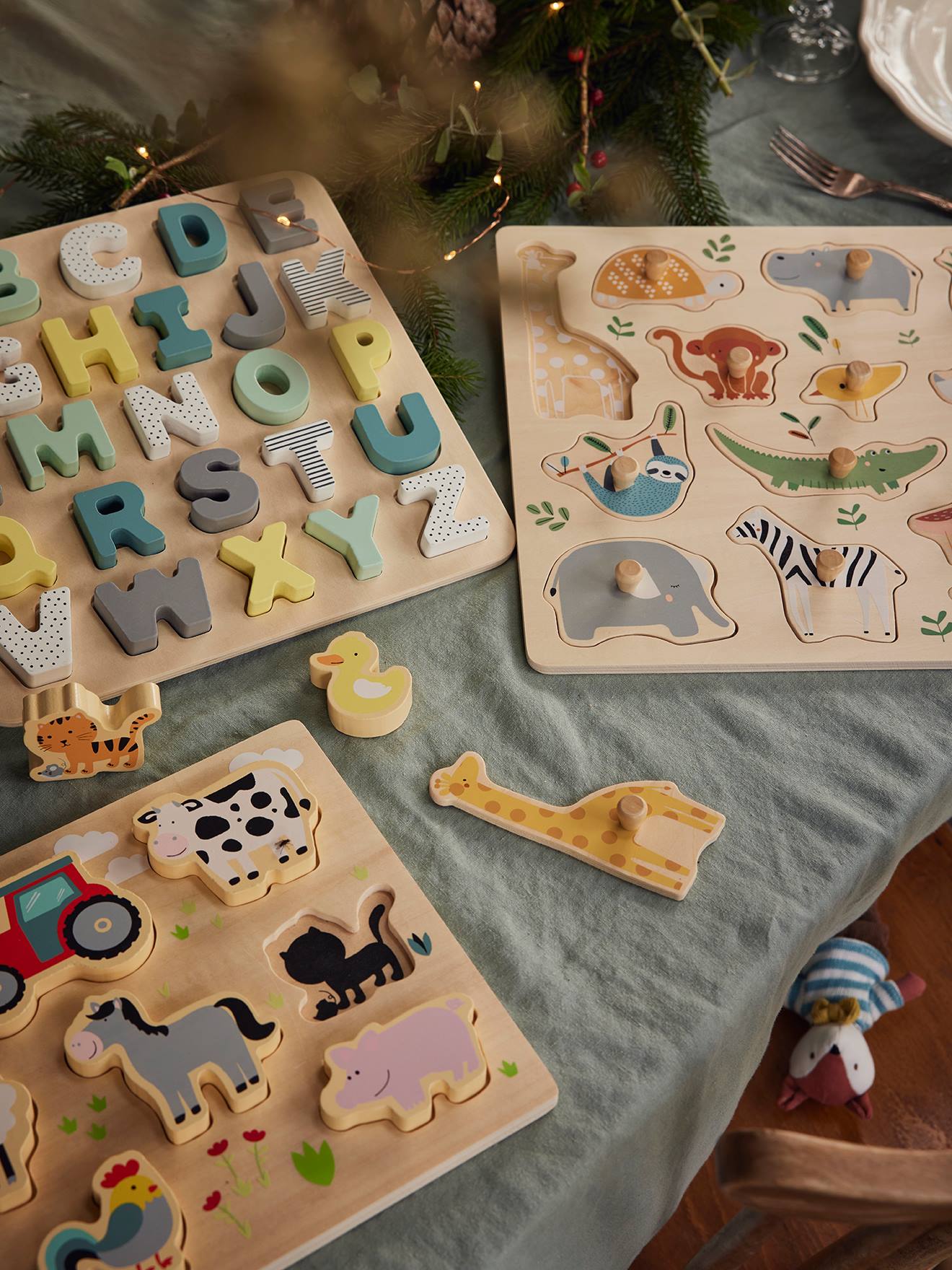 Puzzle en bois bébé avec boutons à encastrer animaux 4 pièces enfant 1 an