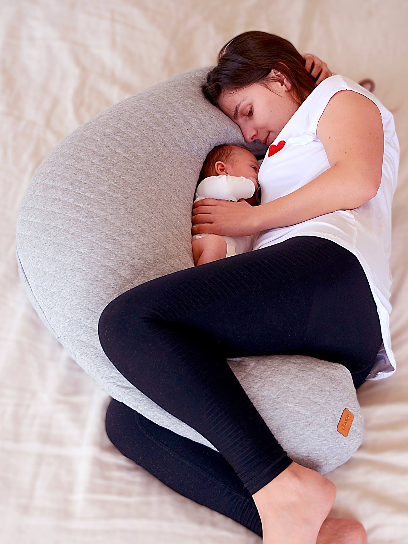 Coussin de maternité et d'allaitement BEABA Big Flopsy gris chiné