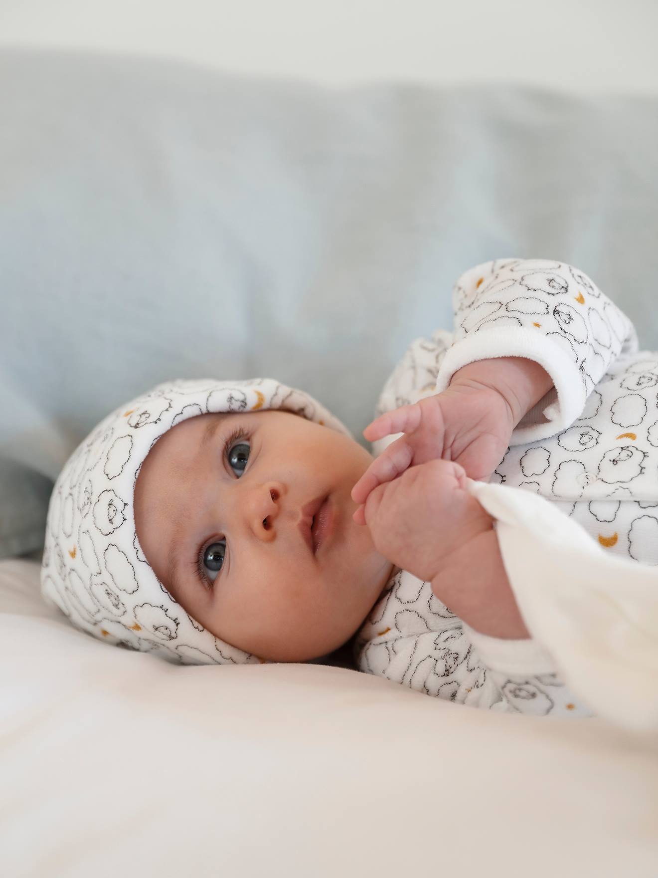 Trousseau de naissance bébé - Valise de maternité - Premiers Moments