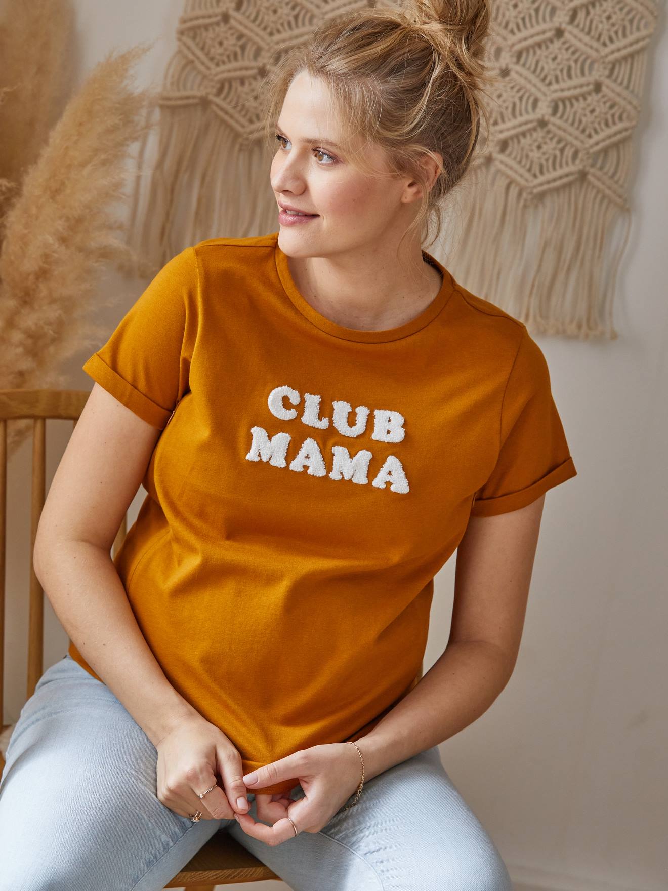 T-shirt à message grossesse et allaitement en coton bio personnalisable moutarde