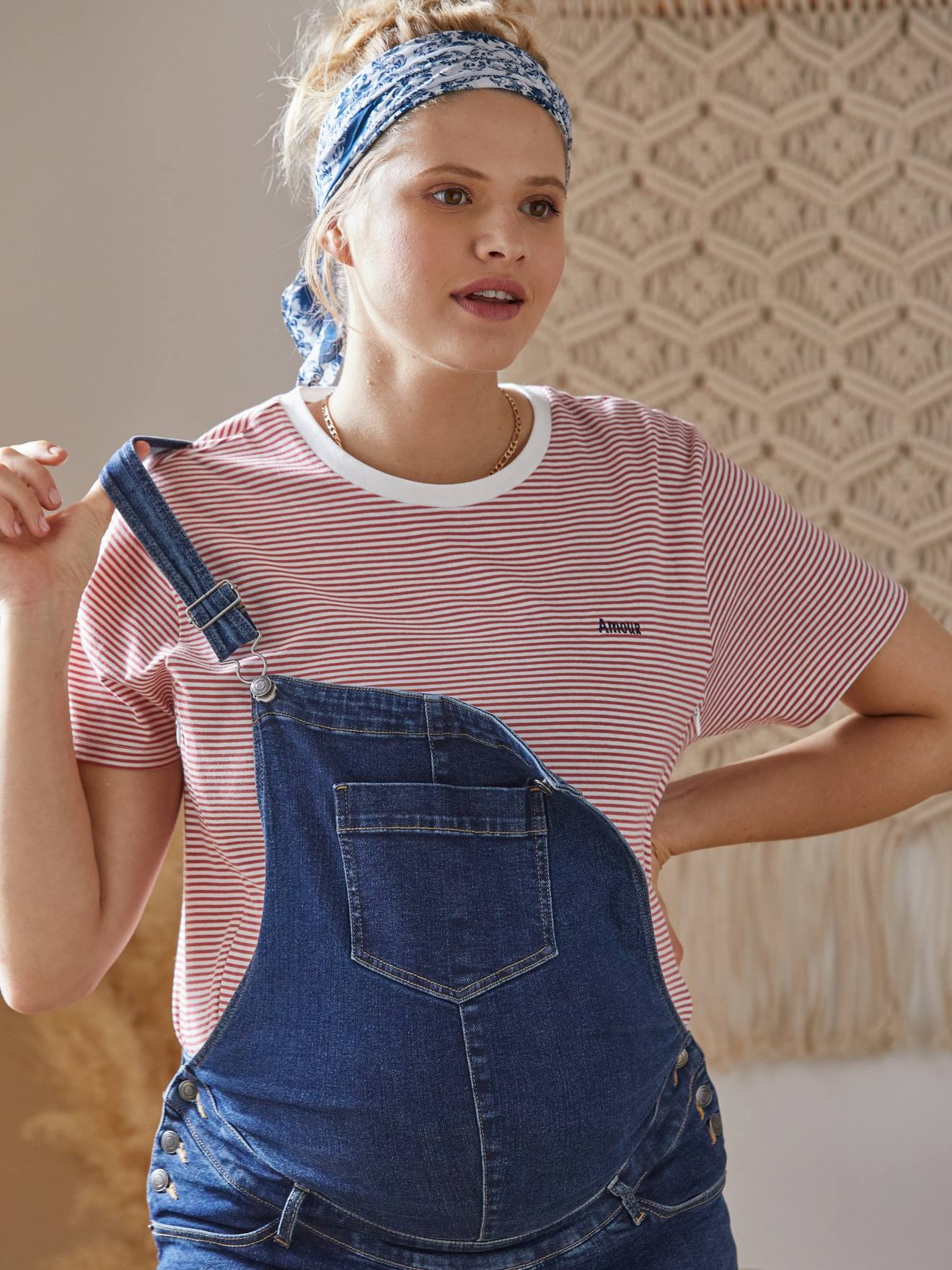 T-shirt brodé de grossesse et d'allaitement en coton rayé rouge