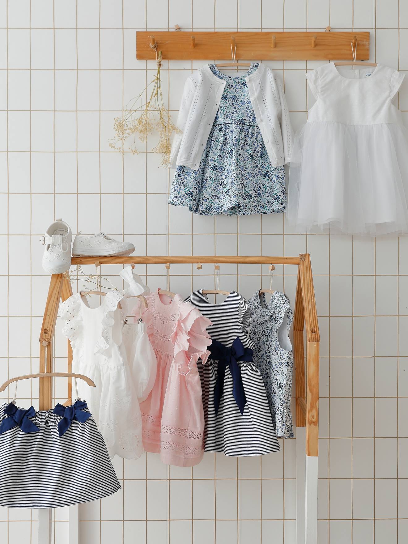 Robe Bébé Fleurie En Marqueterie - Taille S, Neuve Sans étiquette