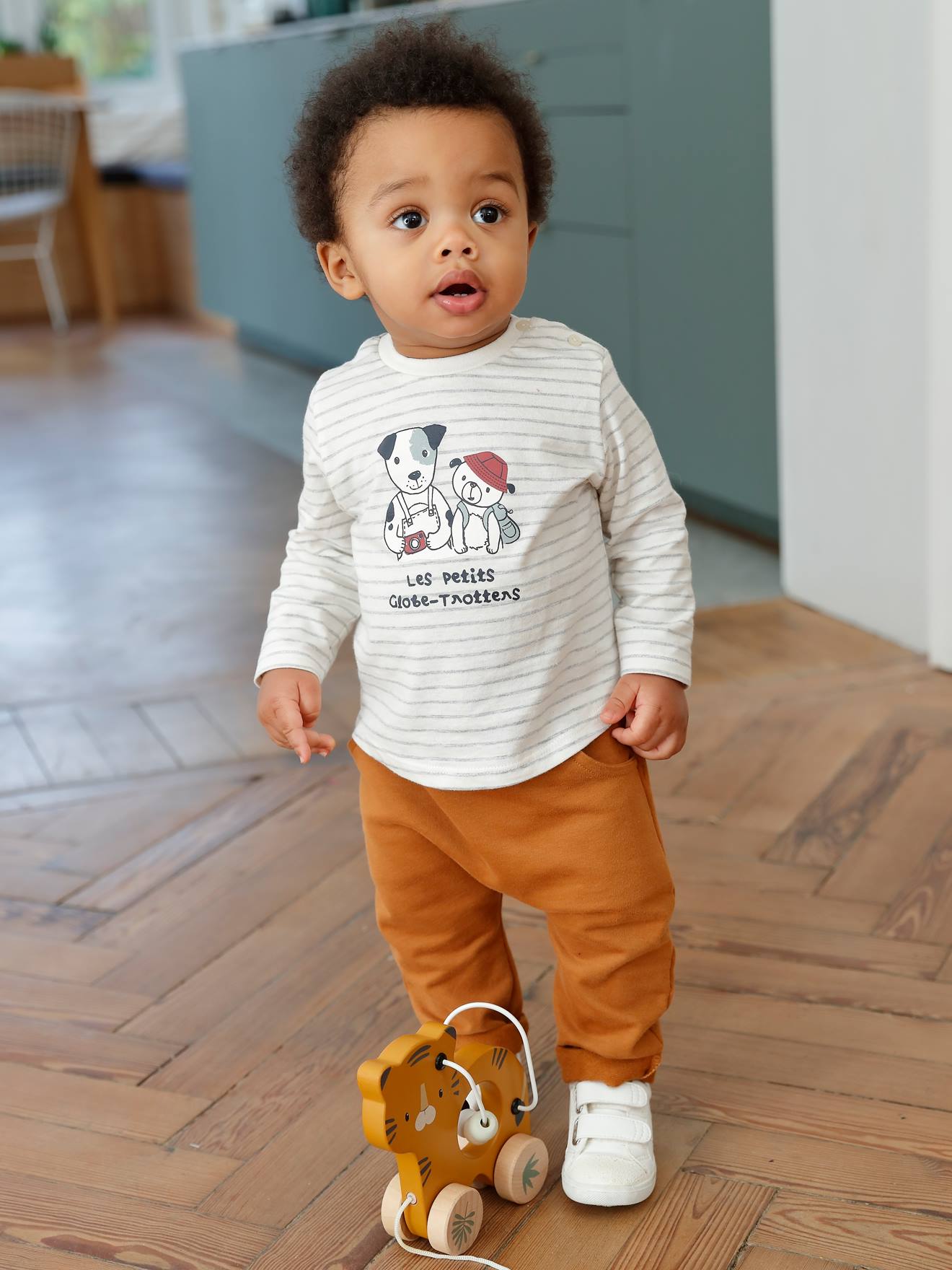 Ensemble bébé tee-shirt et pantalon en molleton rayé / caramel