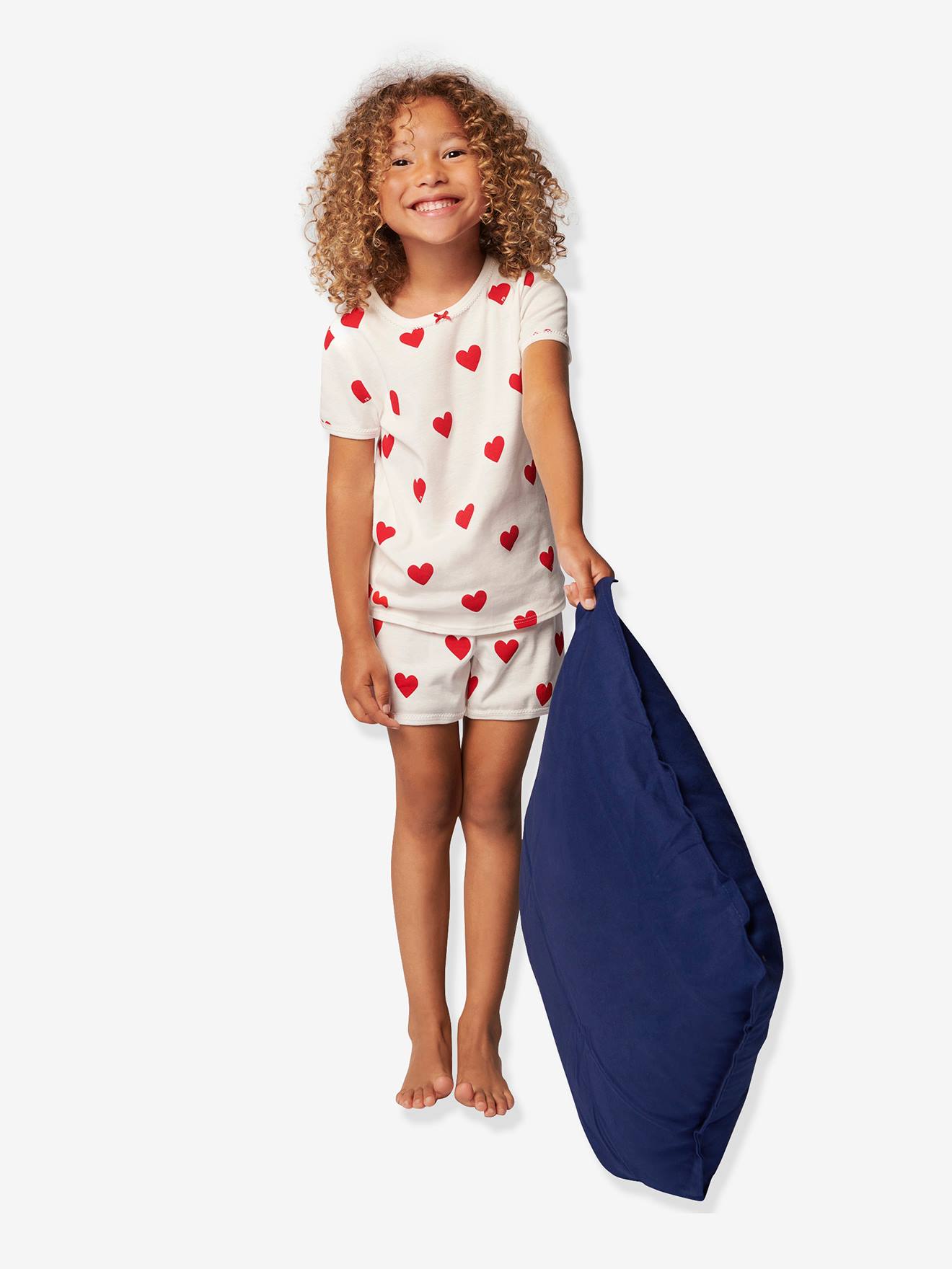 Pyjacourt coeur fille manches courtes en coton bio motif coeurs