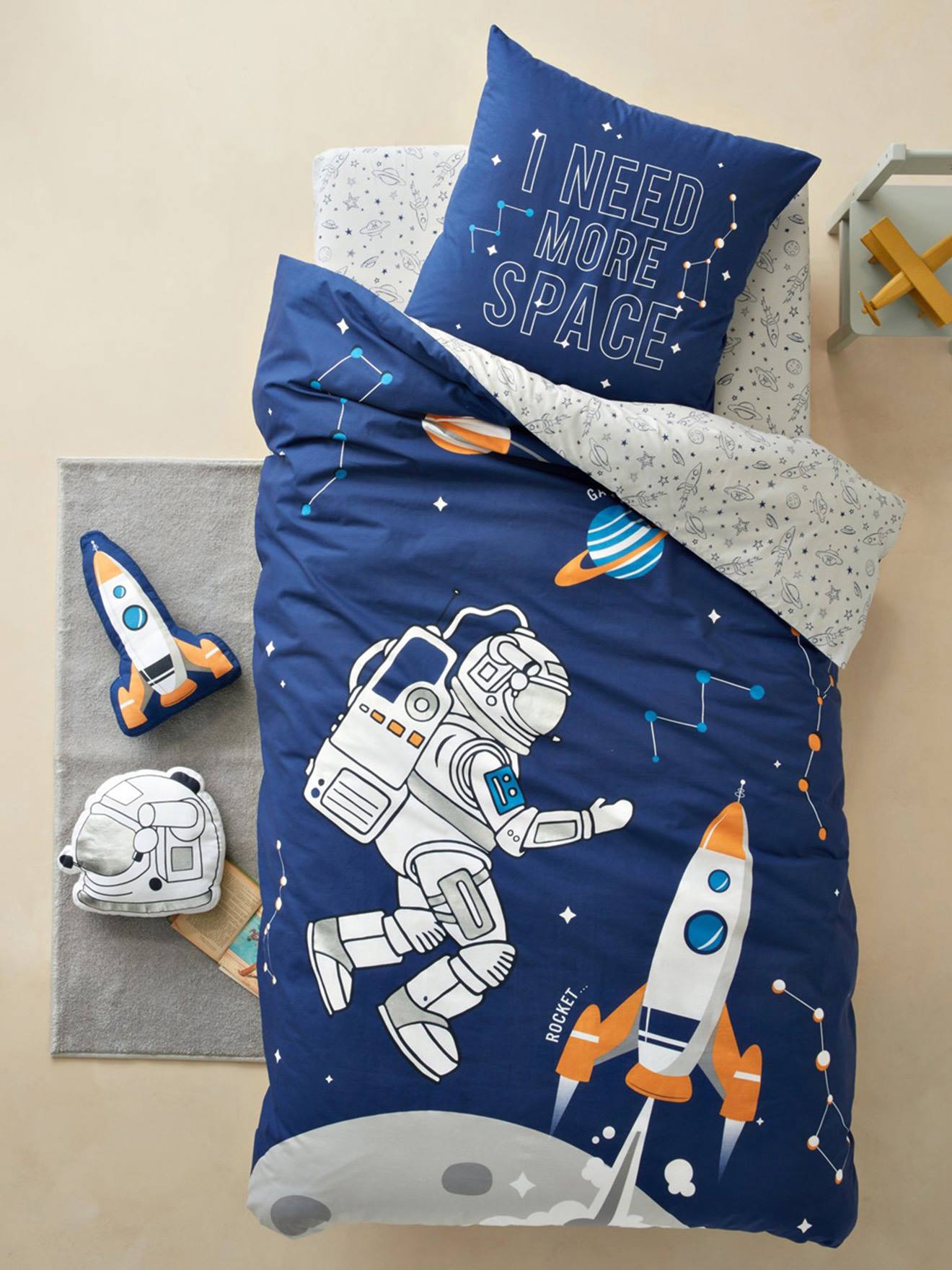Parure housse de couette + taie d'oreiller enfant INTERGALACTIC Oeko-Tex® bleu foncé imprimé/gris clair