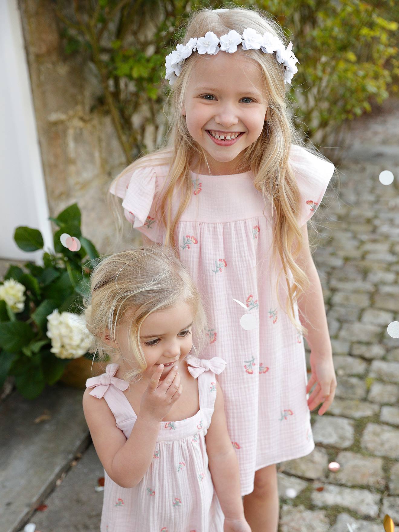 Robe brodée fleurs en gaze de coton fille rose