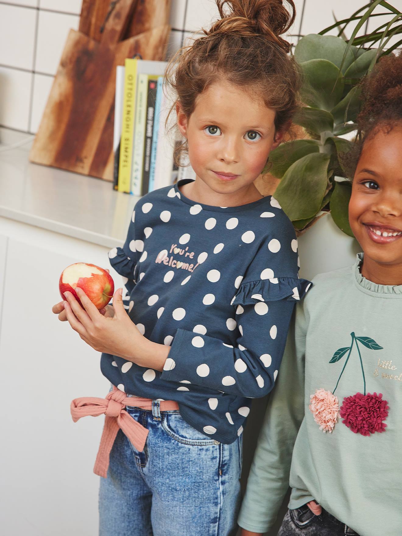 T-shirt à manches longues fille - T-shirt fille - rose - vert - bleu - vêtements  fille de 2 ans à 8 ans - vêtements cadeaux pour habiller, orange, 2 ans :  : Mode