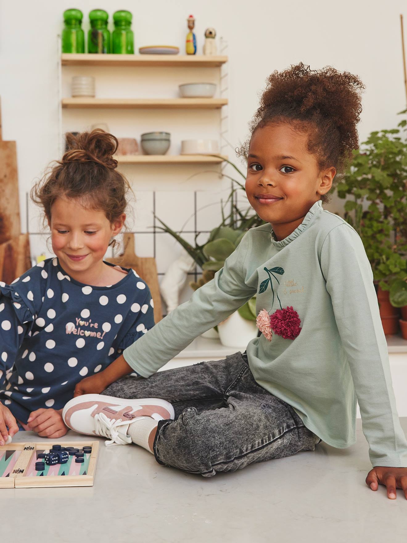 Jean Mom et sa ceinture en gaze de coton fille denim noir