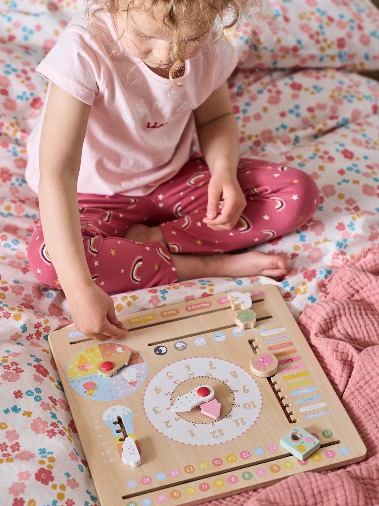 Calendrier en bois FSC® multicolore