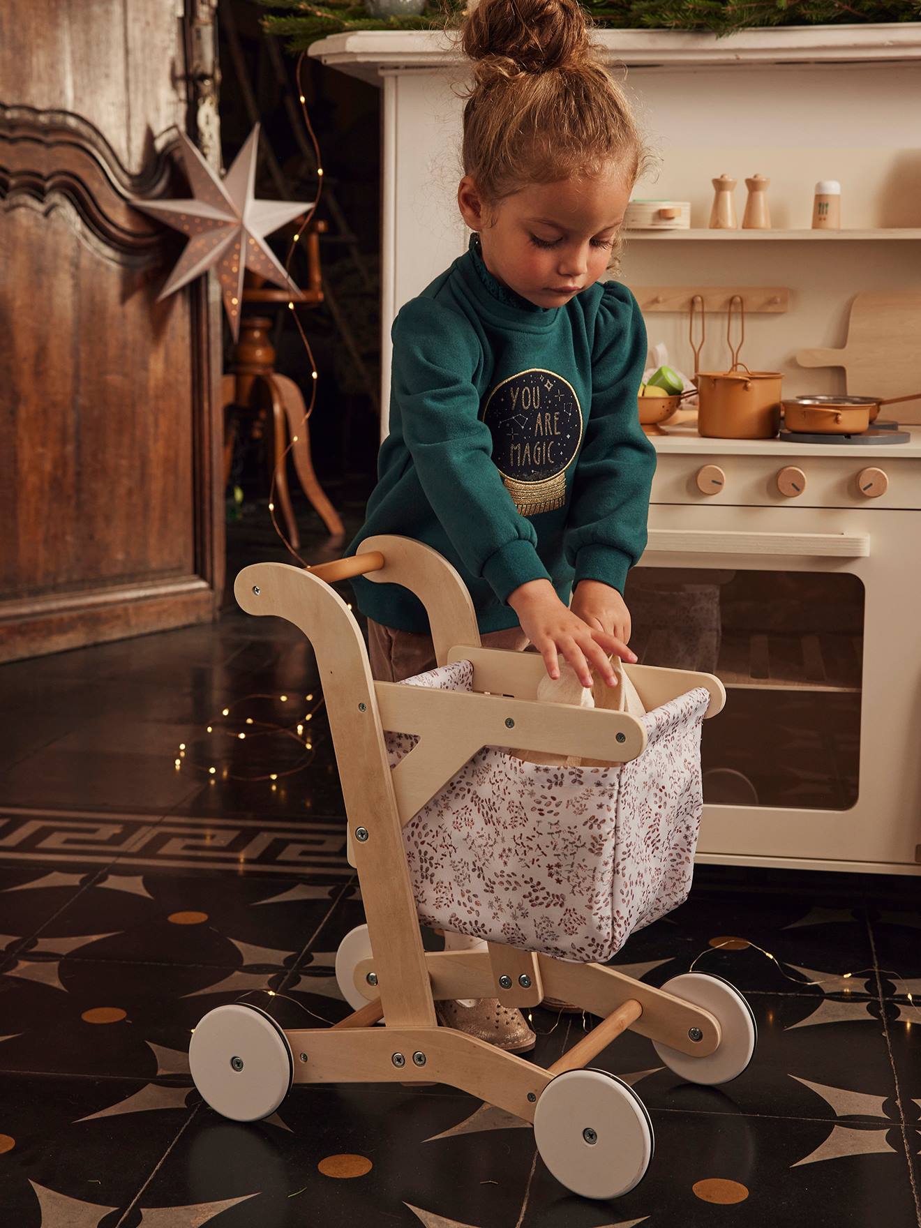 Chariot de courses en tissu et bois FSC® beige moyen uni avec decor