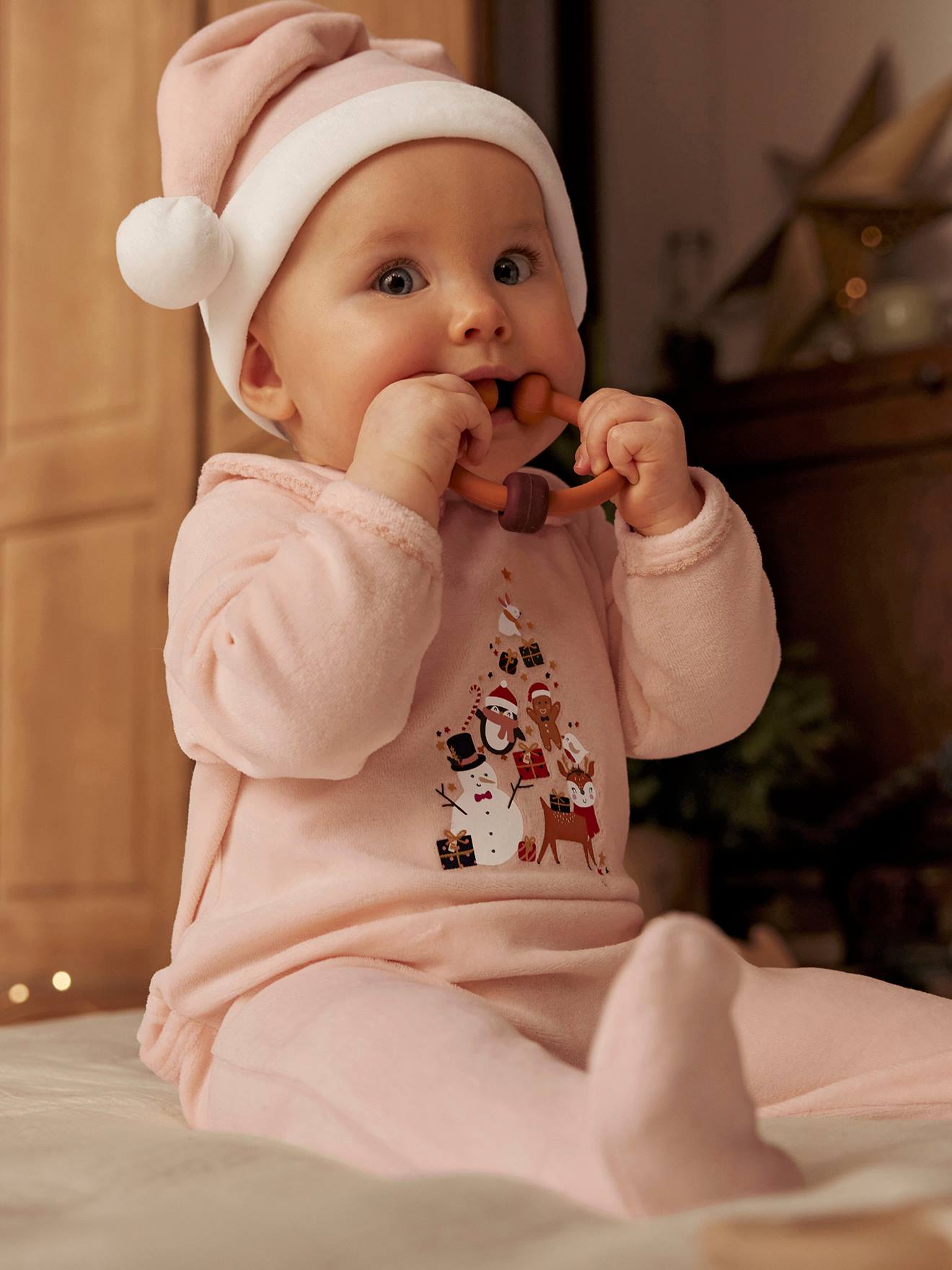 Dors-bien bébé fille Noël et bonnet en velours rose pâle