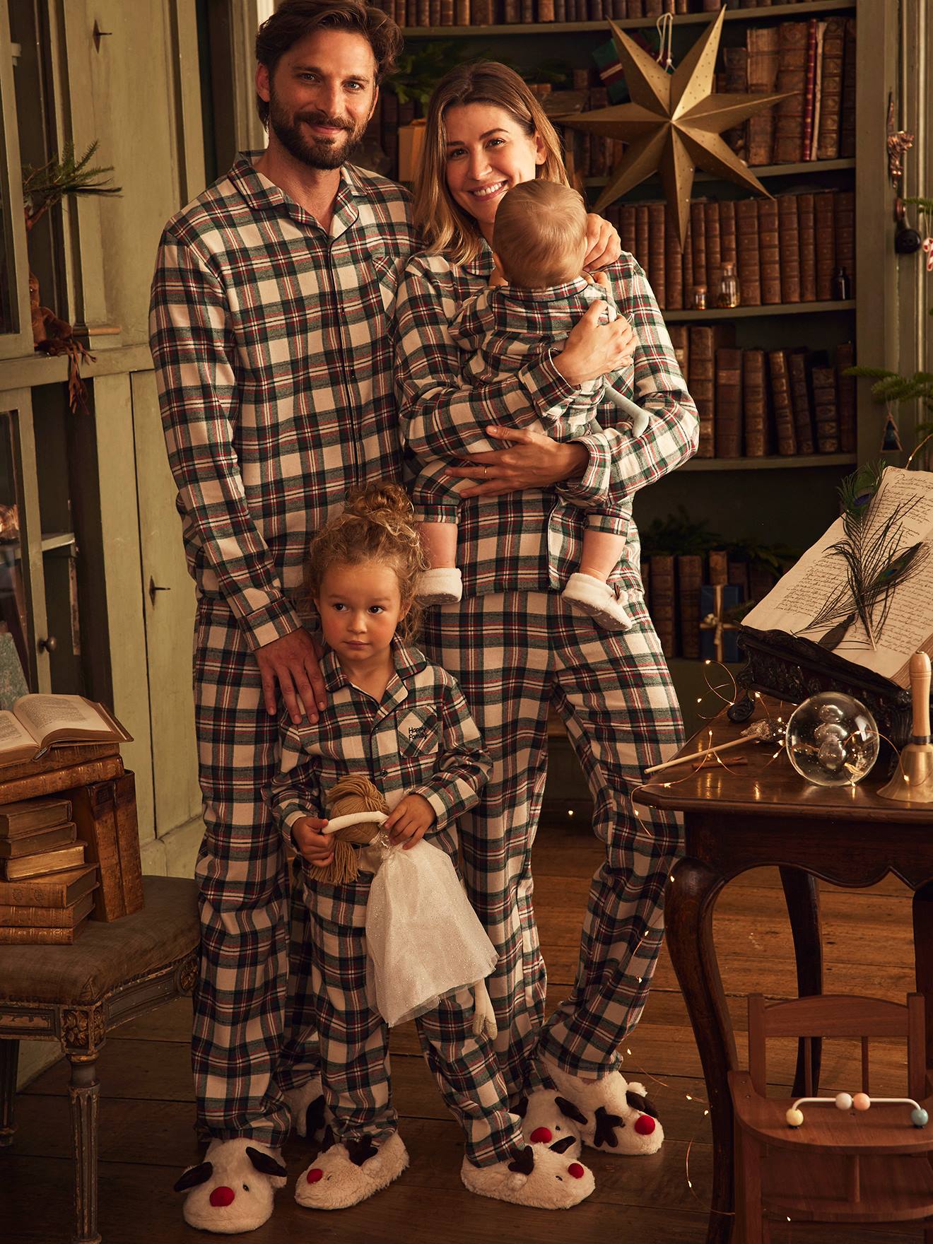 Pyjama de Noël bébé spécial capsule famille en flanelle écru