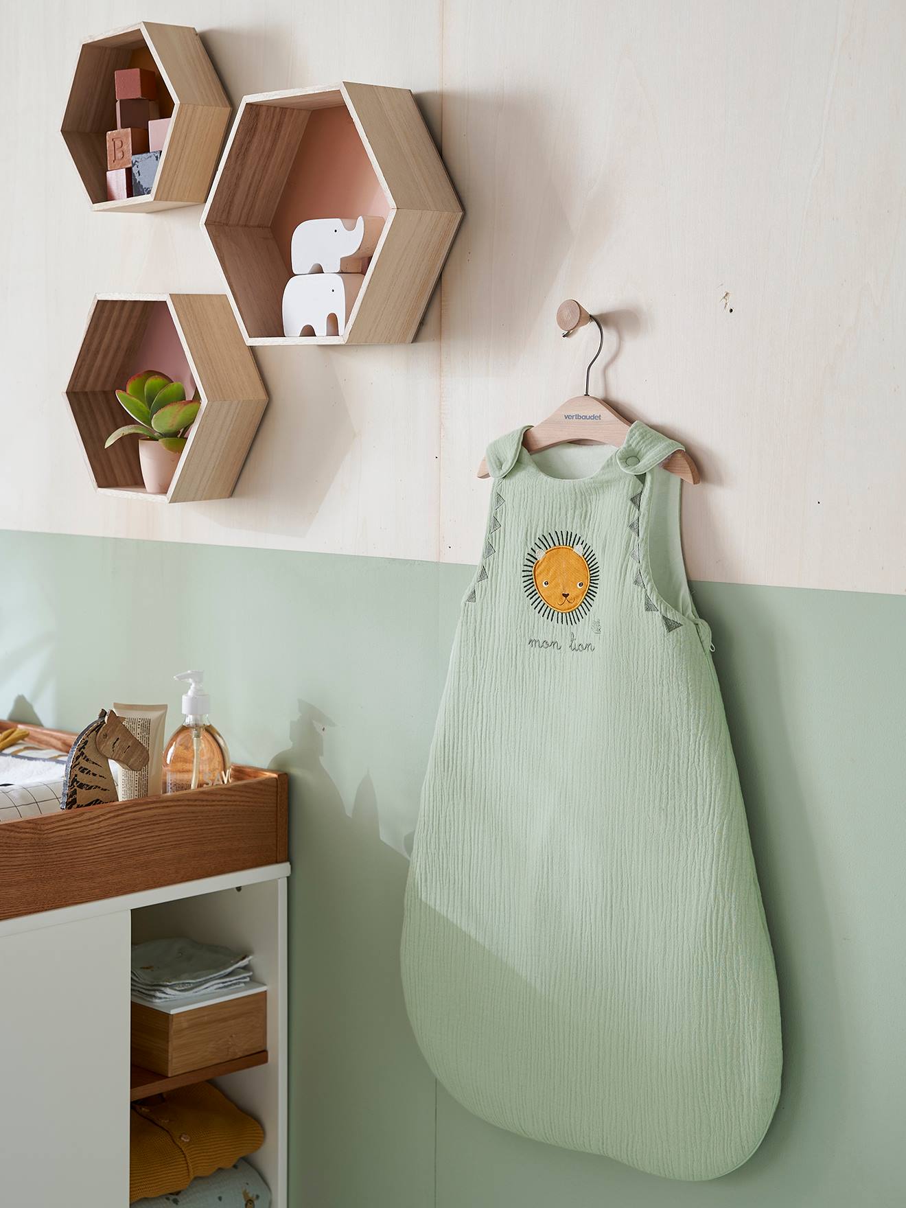 Gigoteuse en gaze de coton MON PETIT LION vert (Vertbaudet) - Image 1