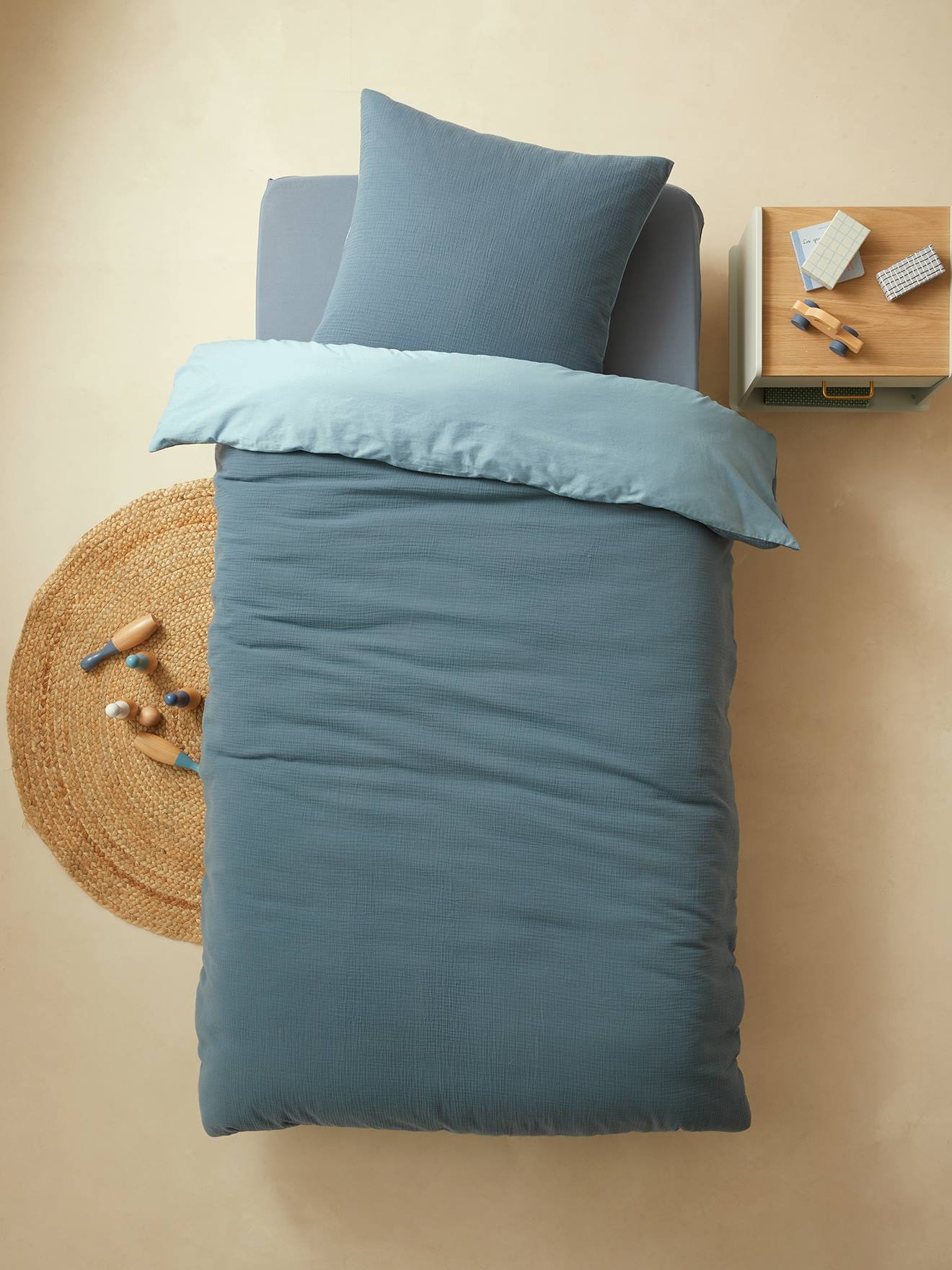 Vertbaudet - Parure enfant bicolore housse de couette + taie d'oreiller en gaze de coton bleu