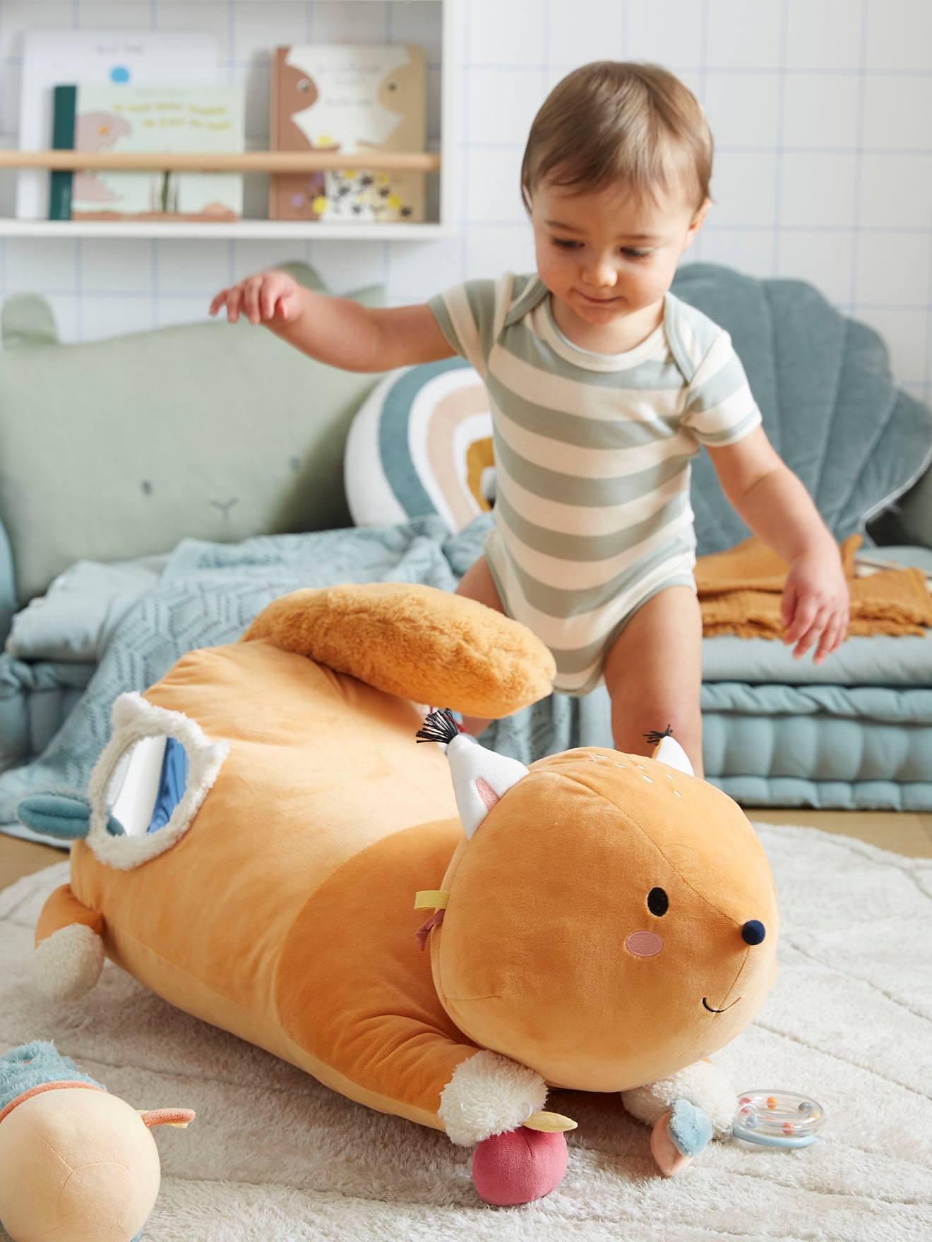 Grande peluche d'activités Écureuil LES AMIS DE LA FORÊT orange