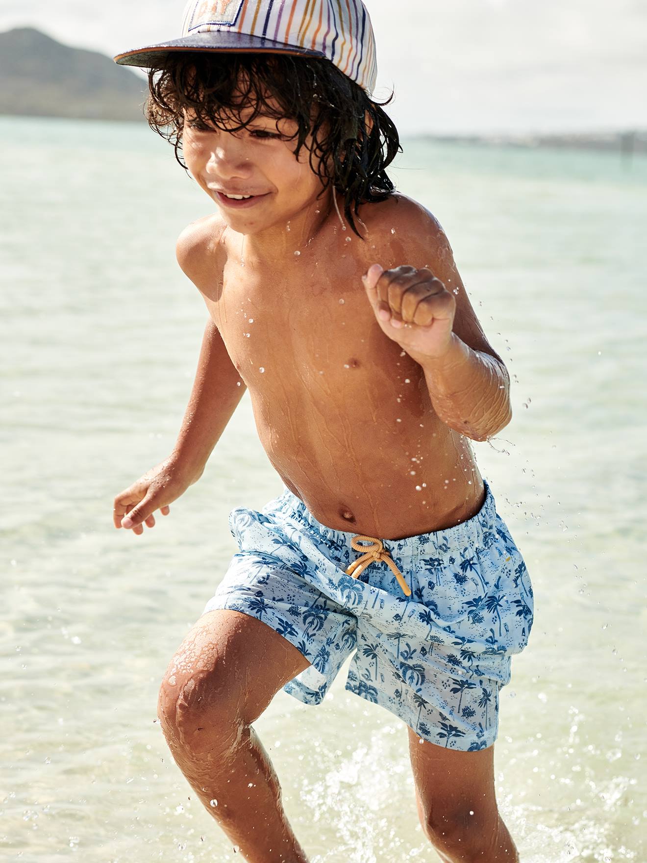 Maillot de bain imprimé garçon bleu ciel