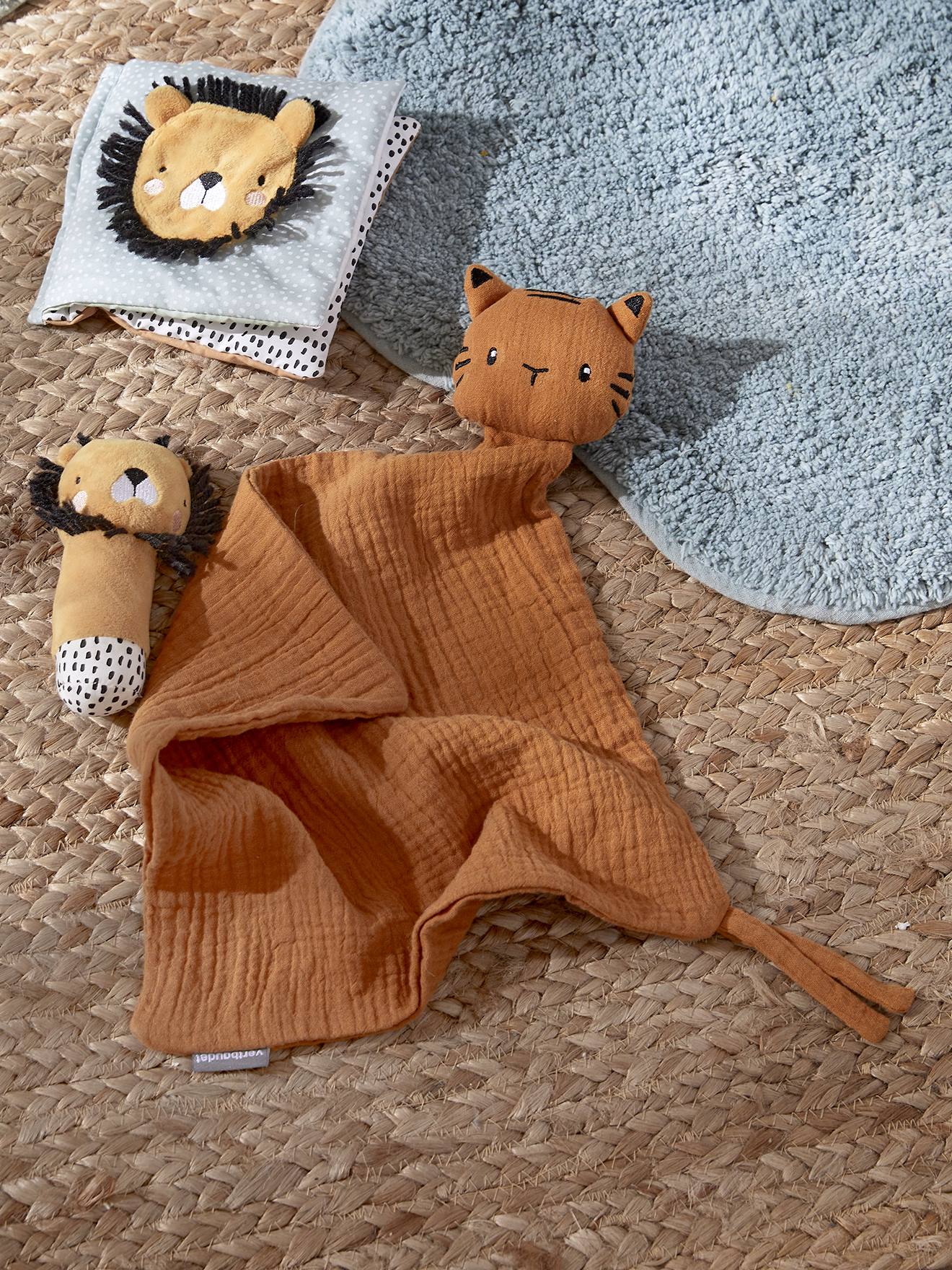 Coffret cadeau 3 pièces : doudou lange personnalisable + hochet + livre imagier tanzanie