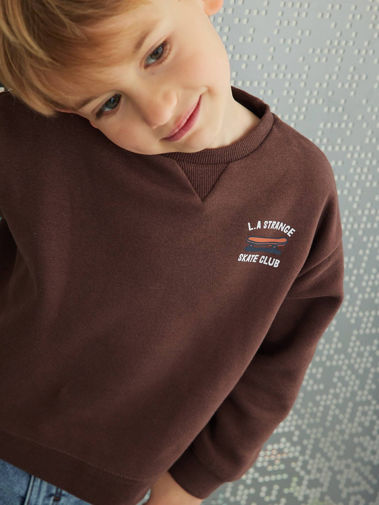 Sweat motif ludique au dos garçon chocolat