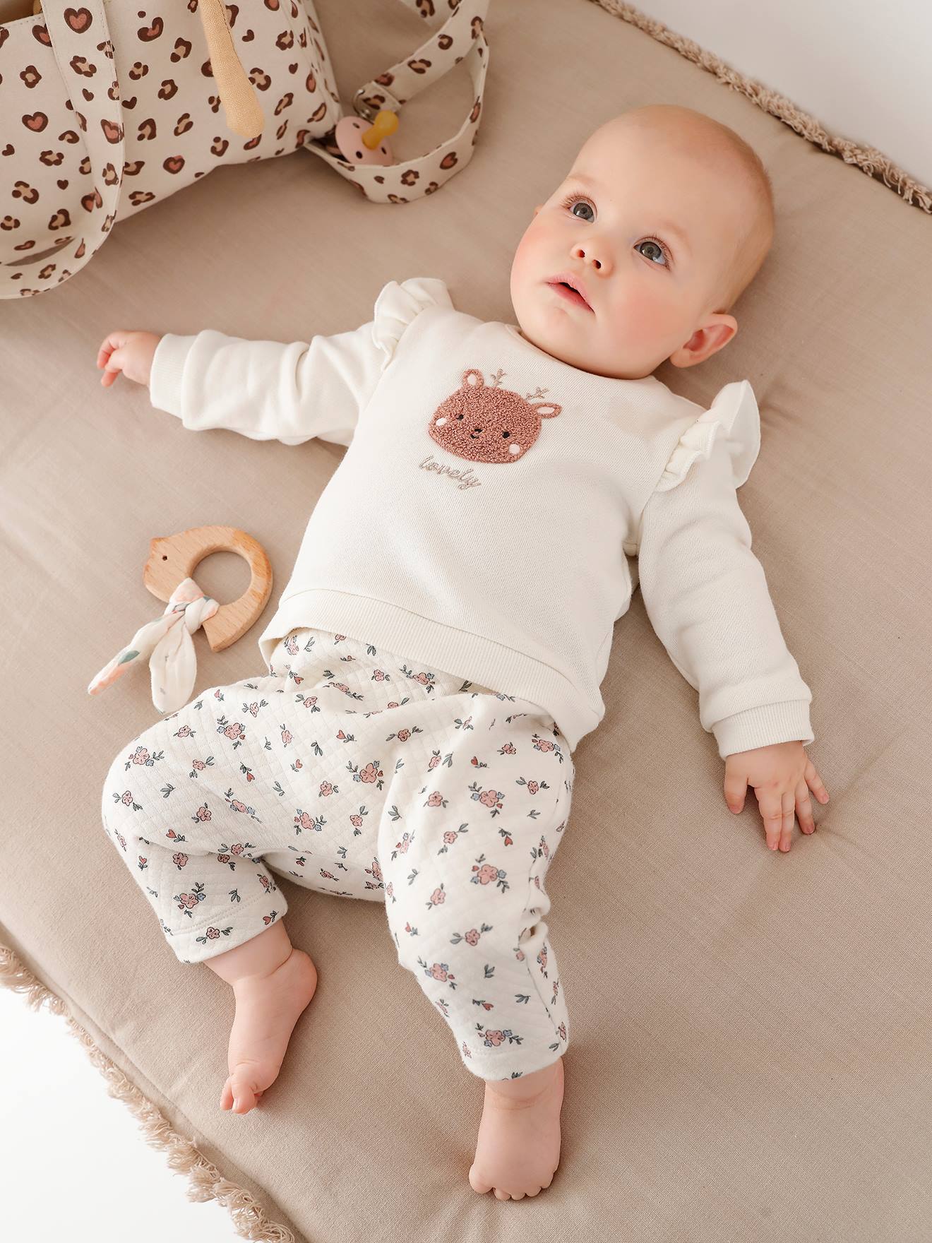 Ensemble bébé sweat et pantalon écru