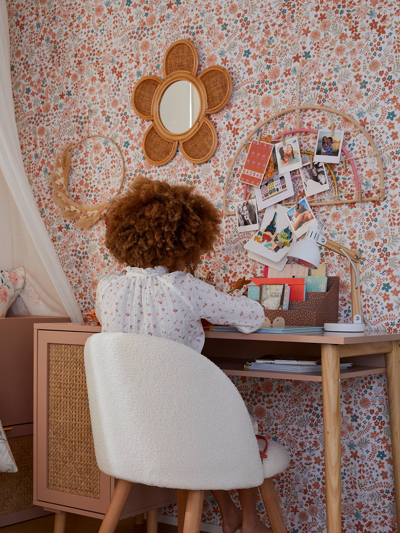 Bureau enfant cannage POESIE rose nude
