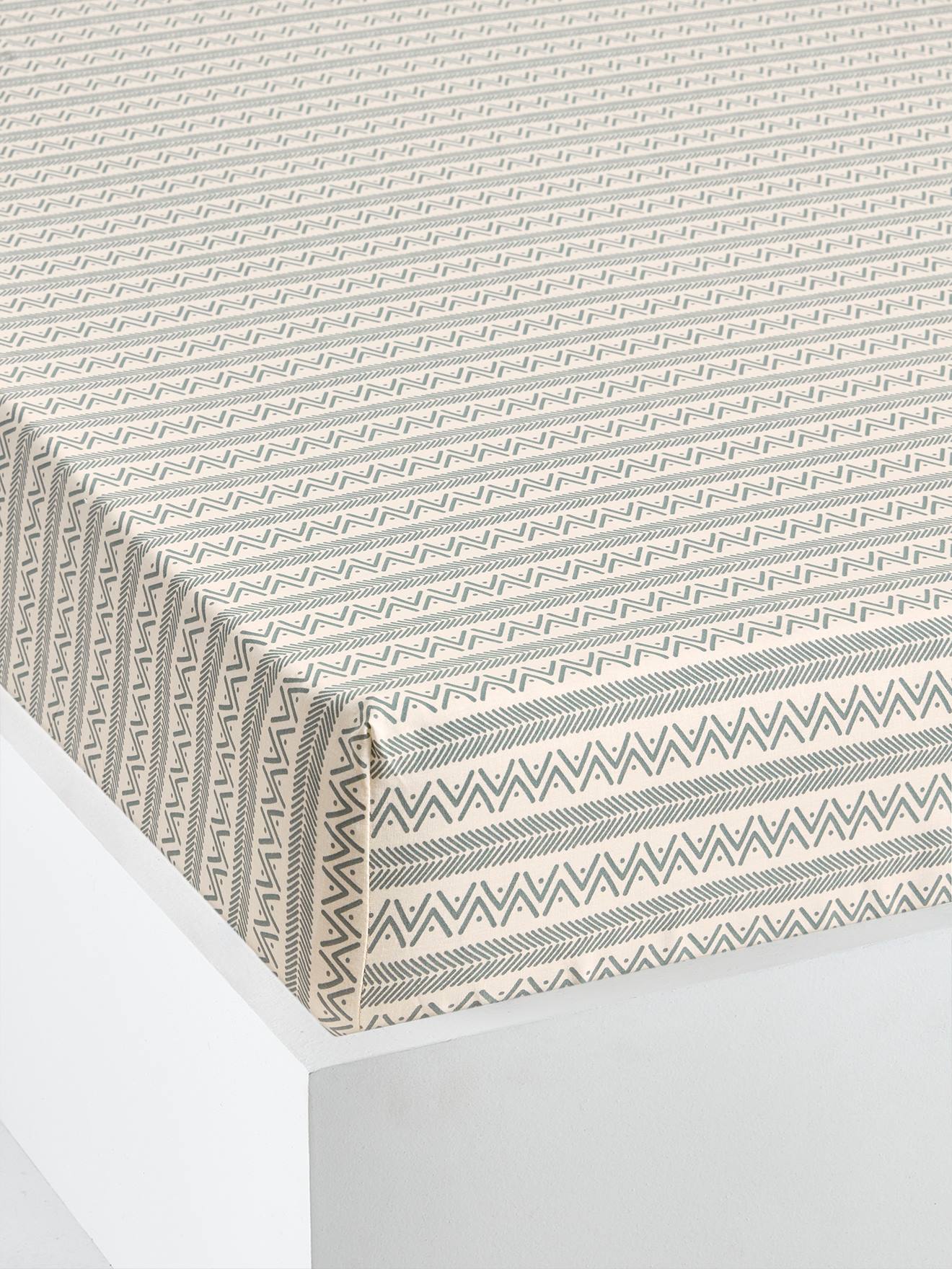 Drap-housse enfant avec coton recyclé NOMAD blanc imprimé