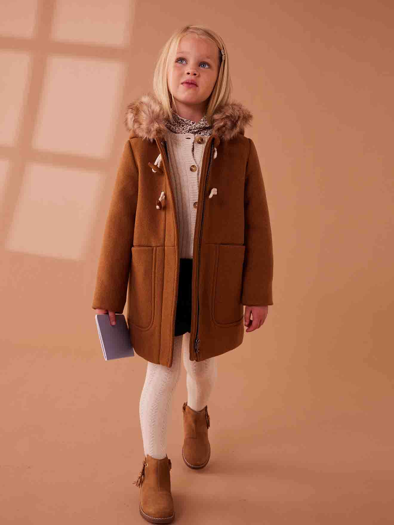 Duffle-coat à capuche en drap de laine fille fermé par brandebourgs camel