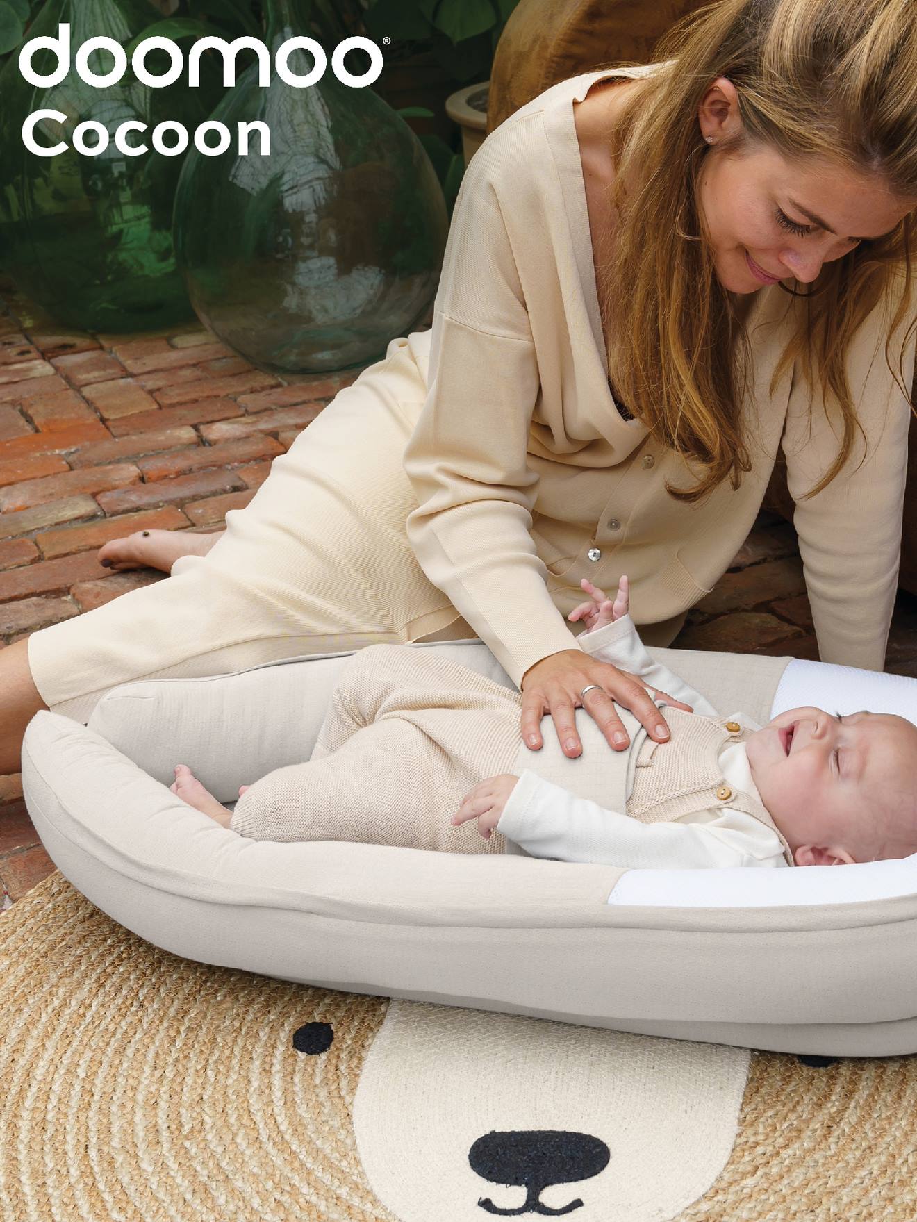 Réducteur de lit évolutif BABYMOOV Doomoo Cocoon gris