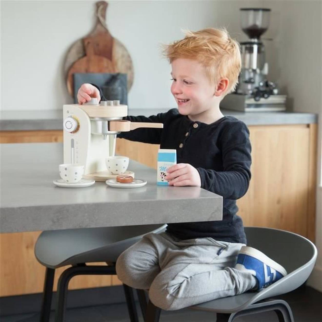 Jouet - NEW CLASSIC TOYS - Ensemble machine à café - Blanc - Bois - 3 ans  et plus blanc 