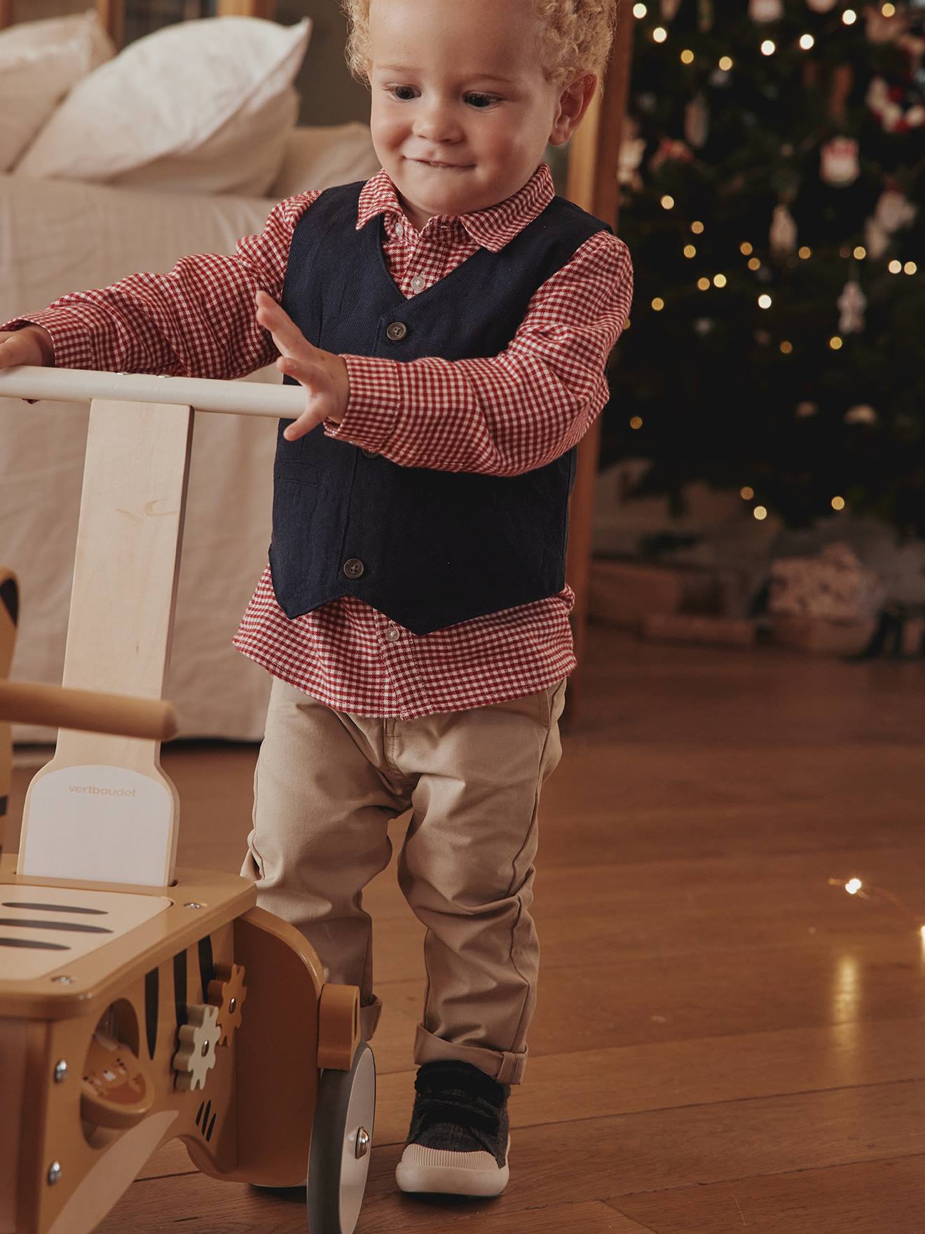Ensemble de fêtes 4 pièces bébé garçon chemise + pantalon + gilet + noeud pap' rouge