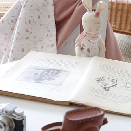 Poupée bébé - Lili la lapine - 25 cm - Rose - Fille - Naissance à 3 ans BLANC 3 - vertbaudet enfant 