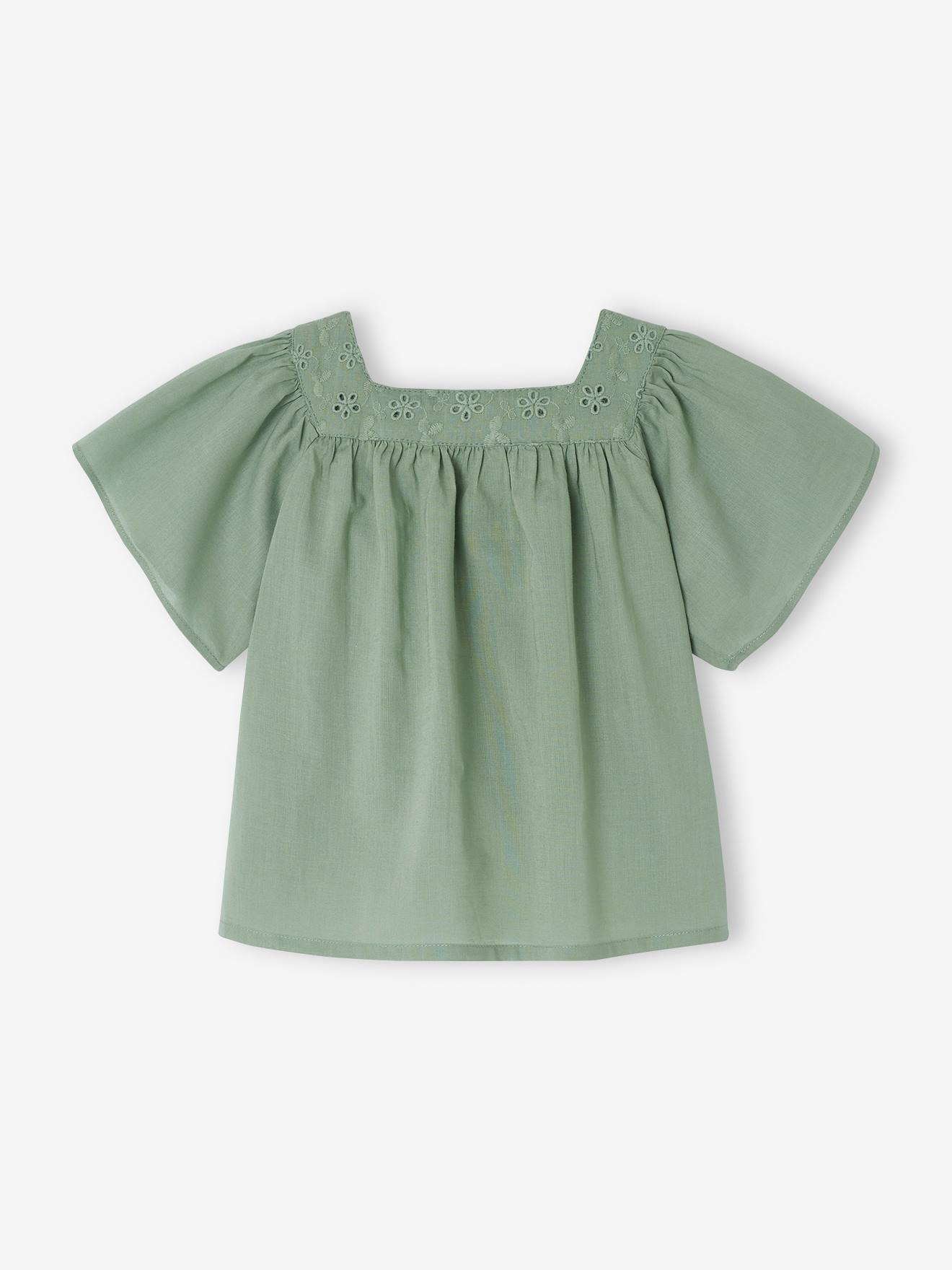 Blouse encolure carrée en broderie anglaise bébé vert sauge