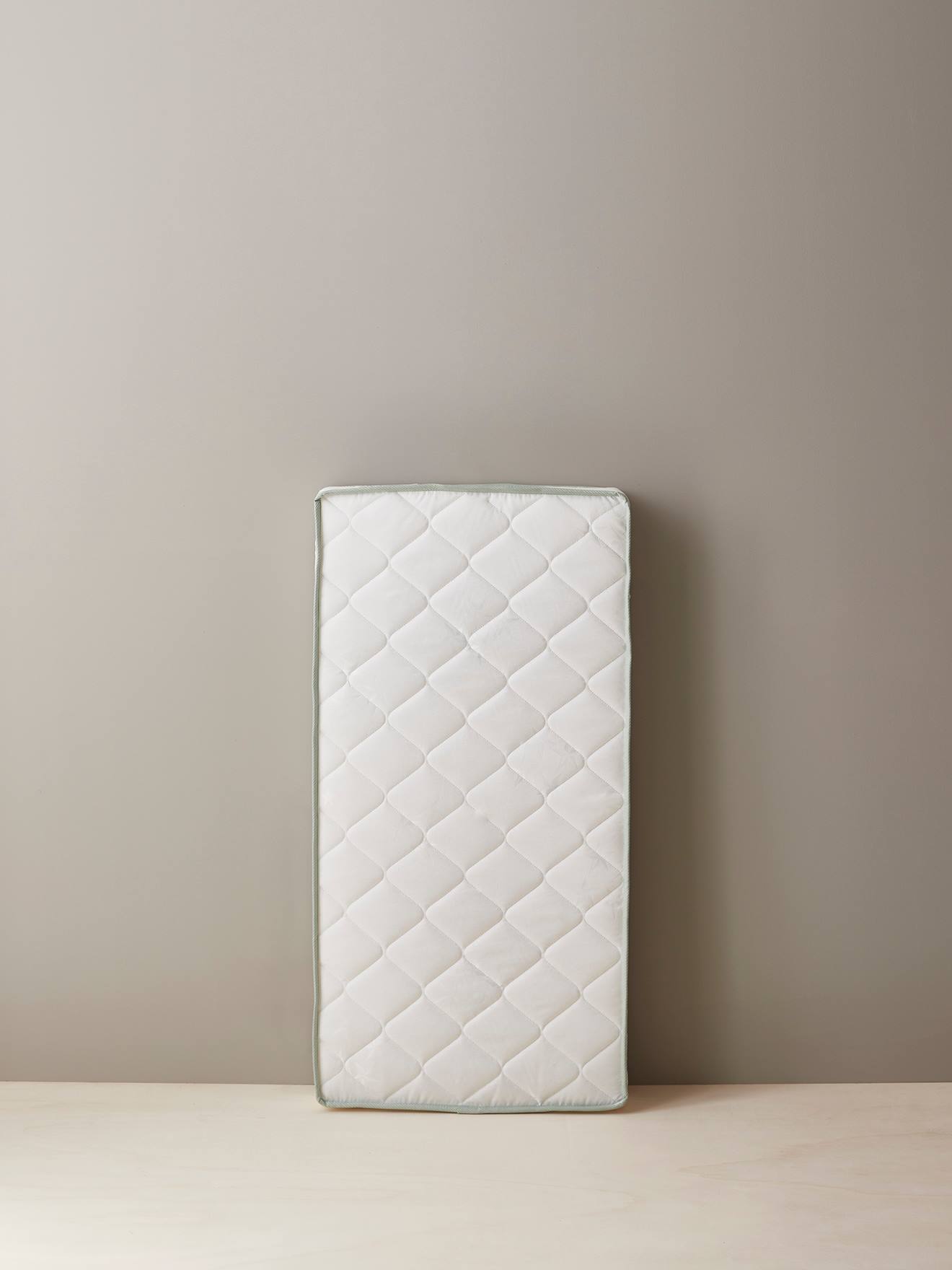 Matelas bébé anti-acariens traité Bi-ome® blanc
