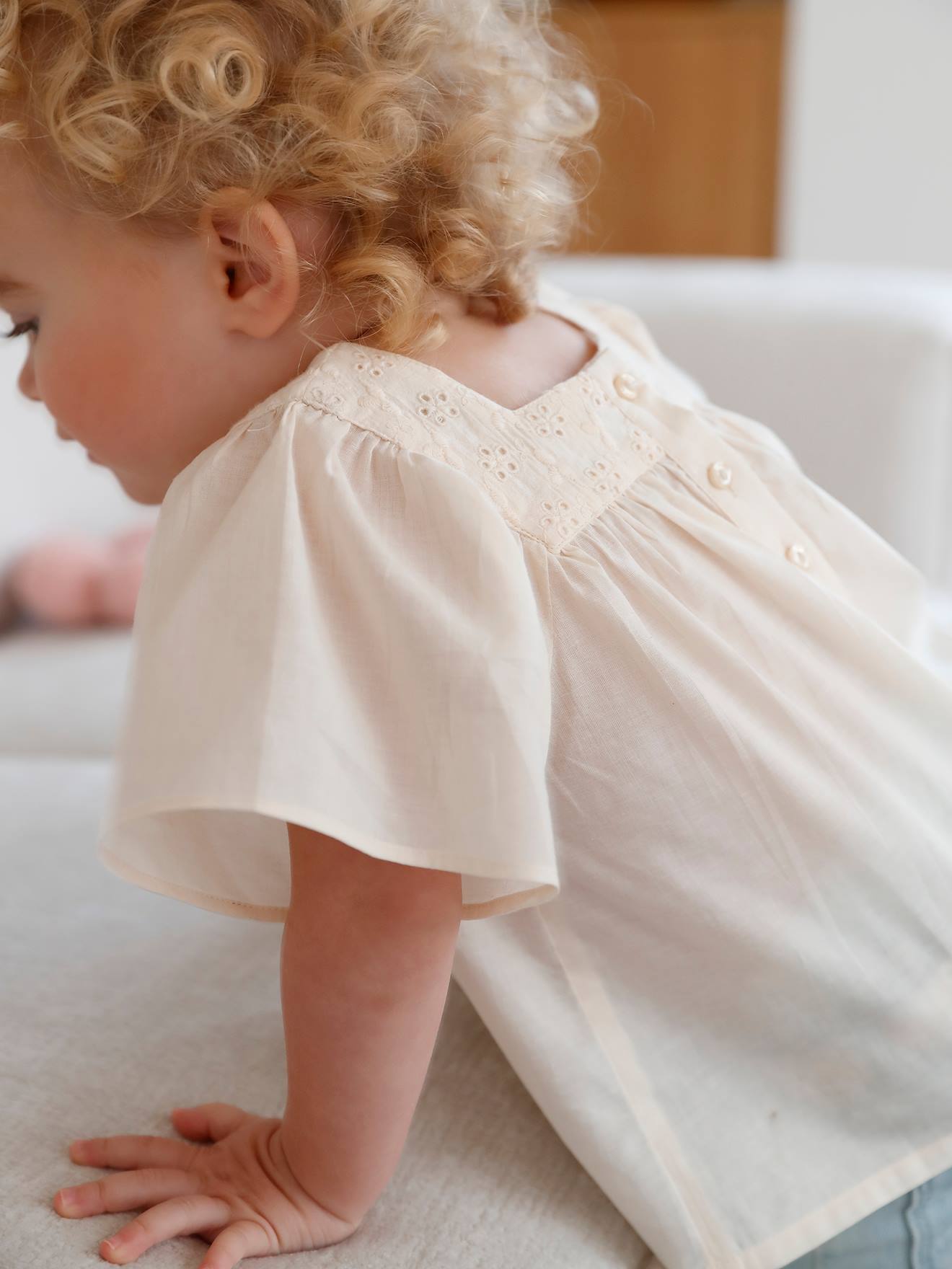 Blouse encolure carrée en broderie anglaise bébé écru