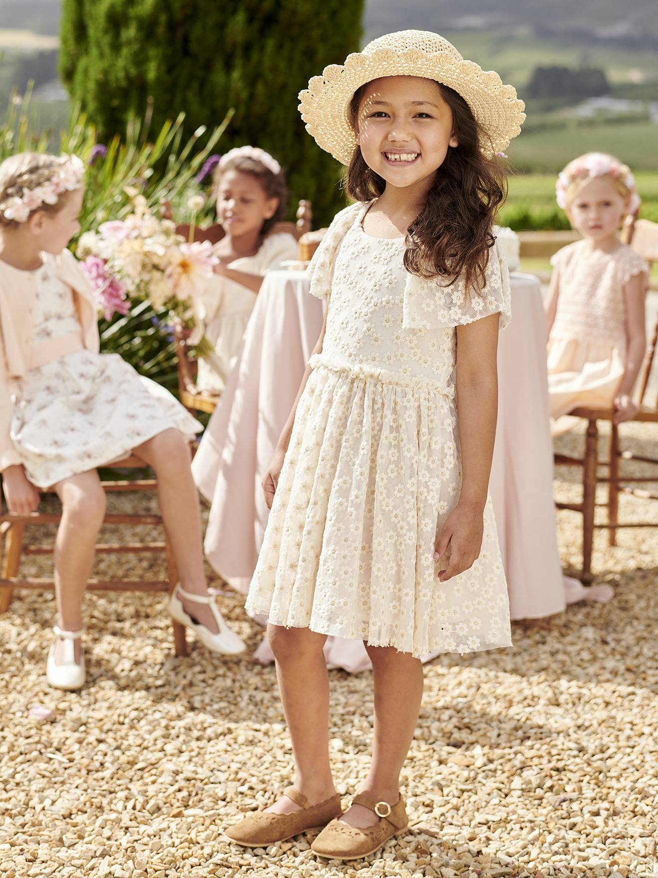 Robe cérémonie fille tulle brodé fleurs vanille